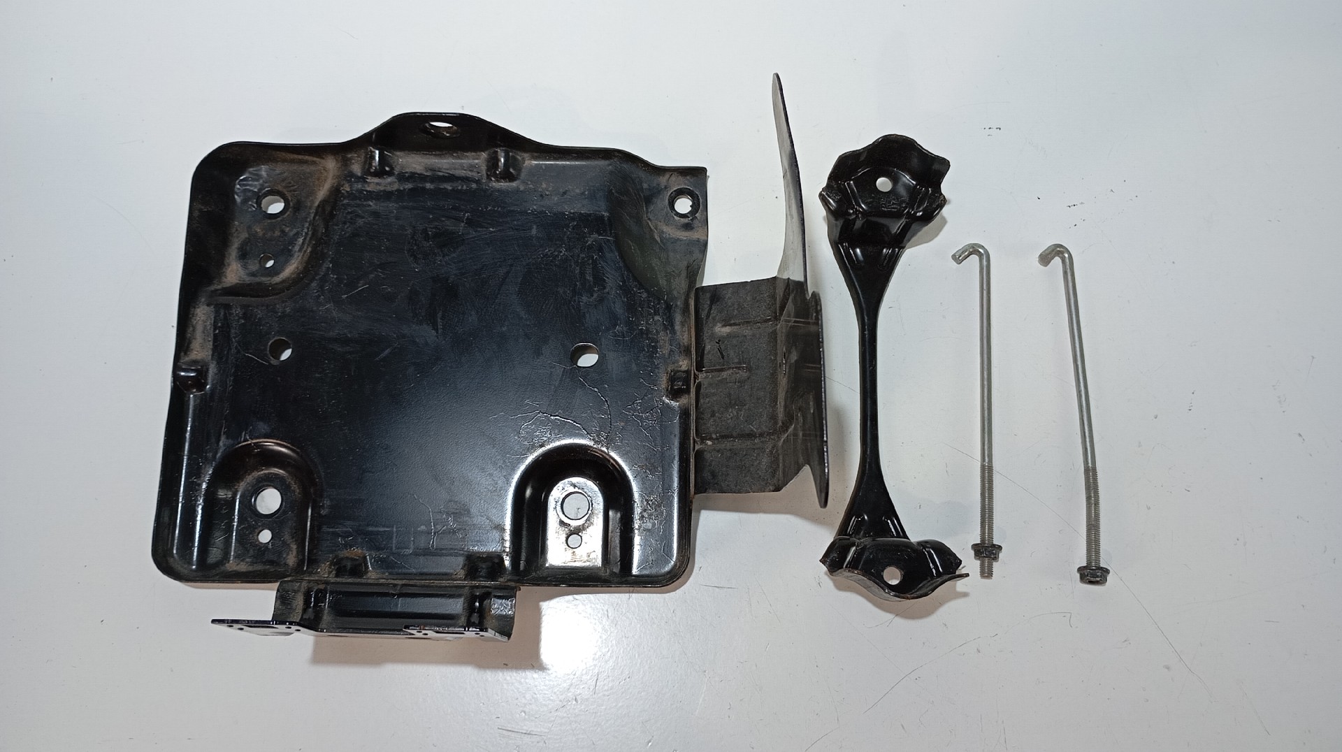 Base Suporte Bateria NISSAN LEAF ACENTA Imagem-1