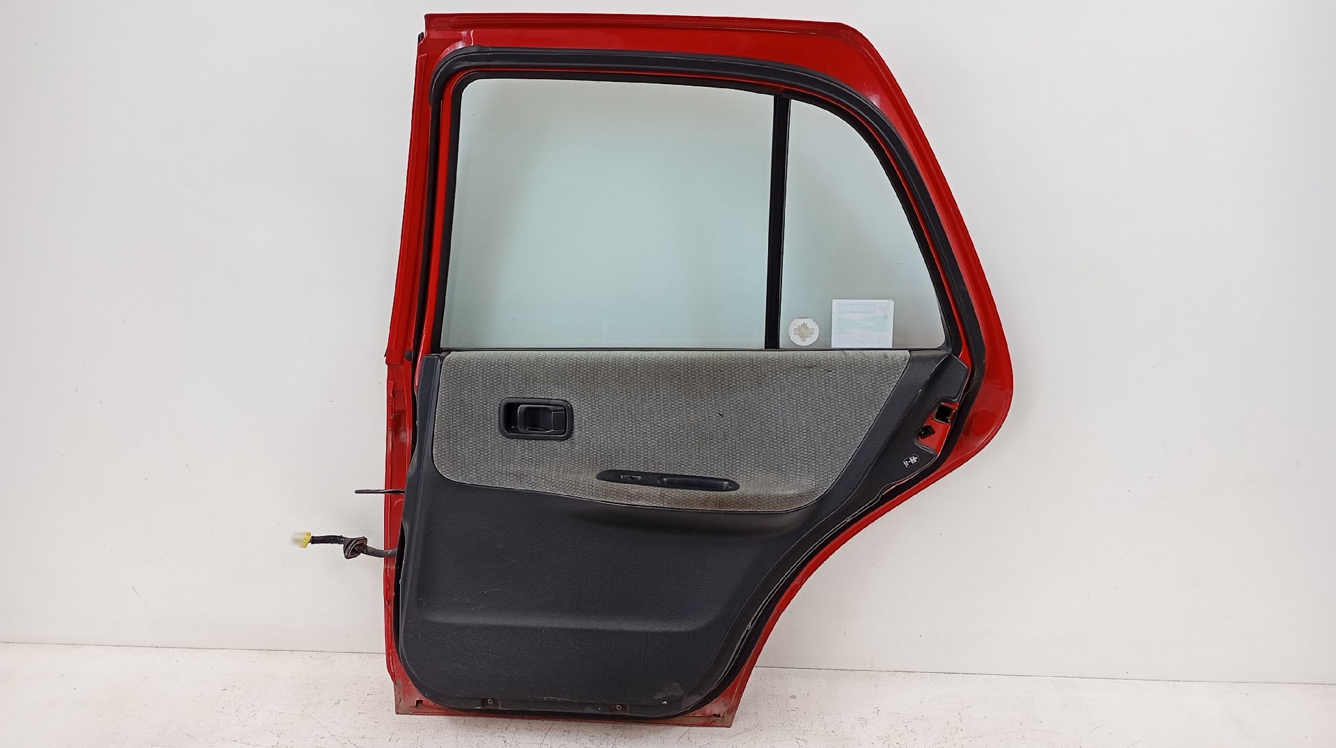Porta Traseira Direita NISSAN SUNNY Imagem-3