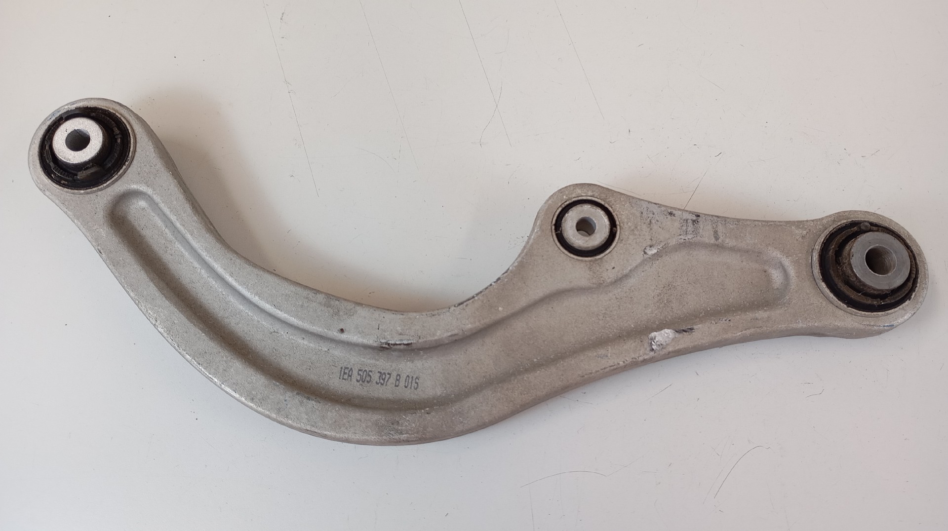 Braço Suspensão AUDI Q4 E-TRON (F4B) Imagem-2