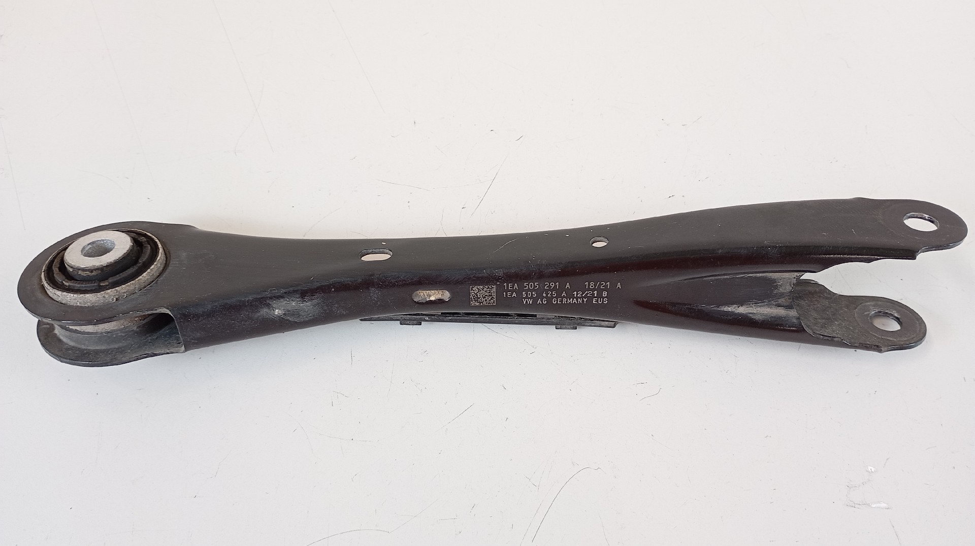 Braço Suspensão AUDI Q4 E-TRON (F4B)