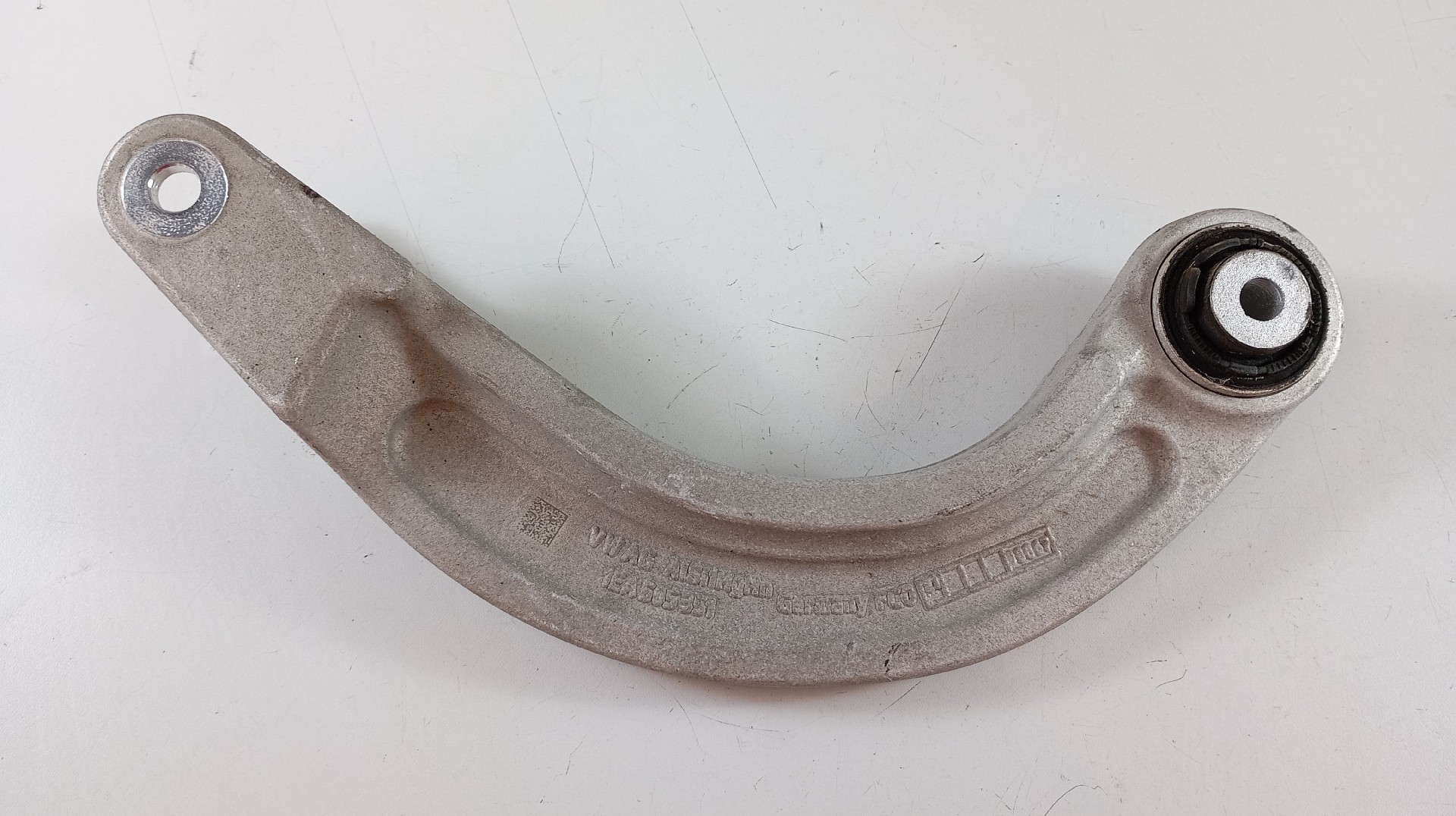 Braço Suspensão AUDI Q4 E-TRON (F4B)