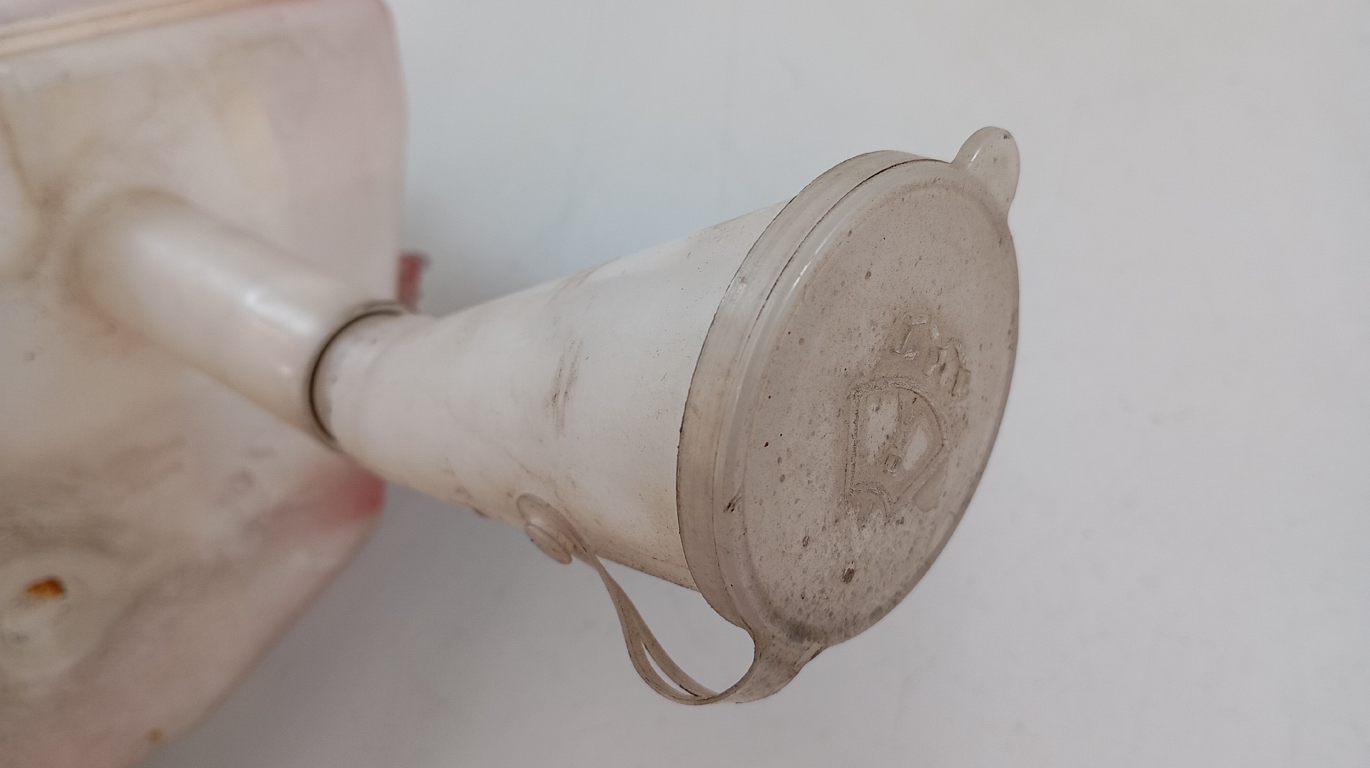 Depósito / Reservatorio Limpa Vidros NISSAN SUNNY Imagem-6