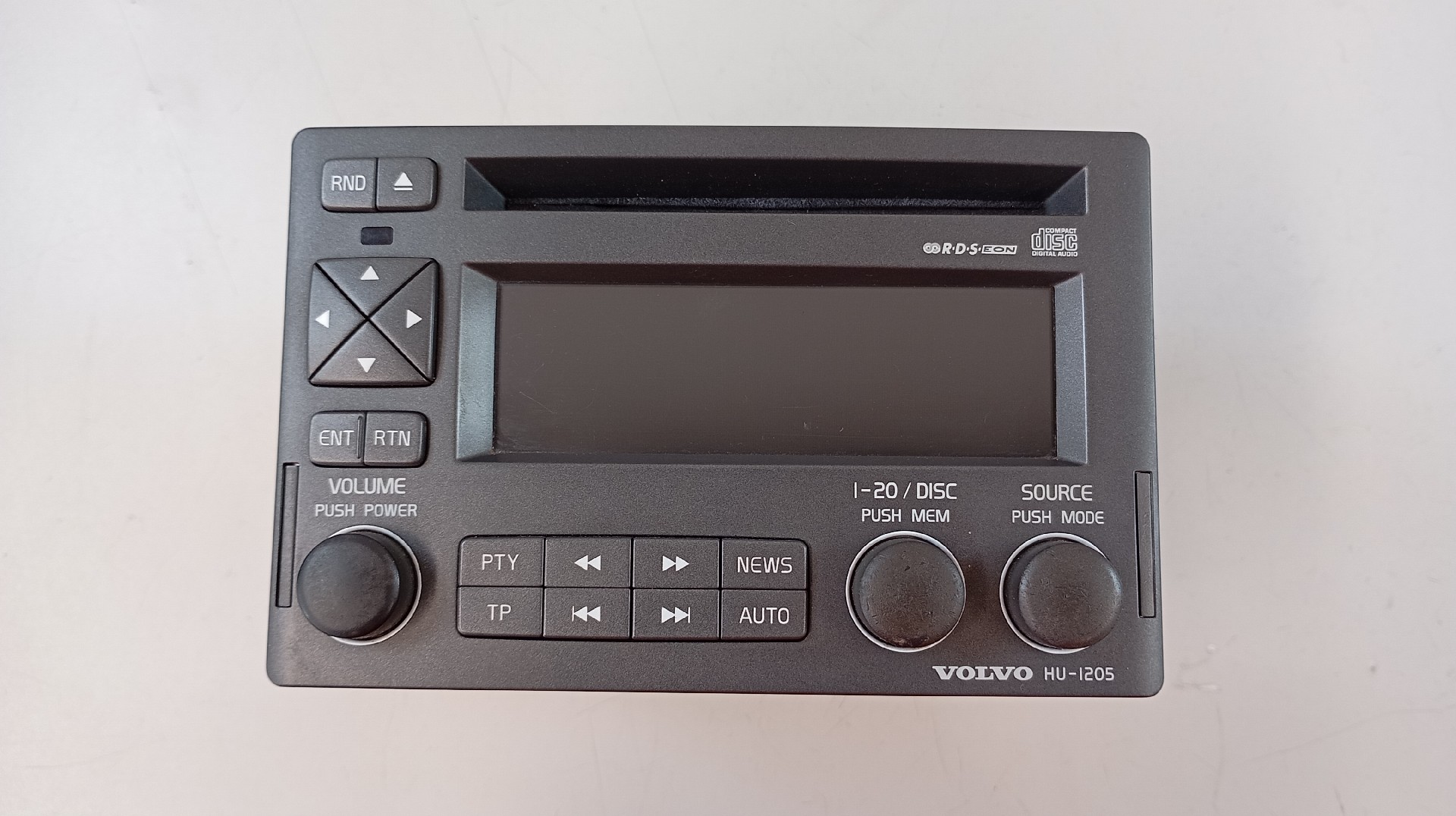 Rádio VOLVO S60 I (384) | 00 - 10