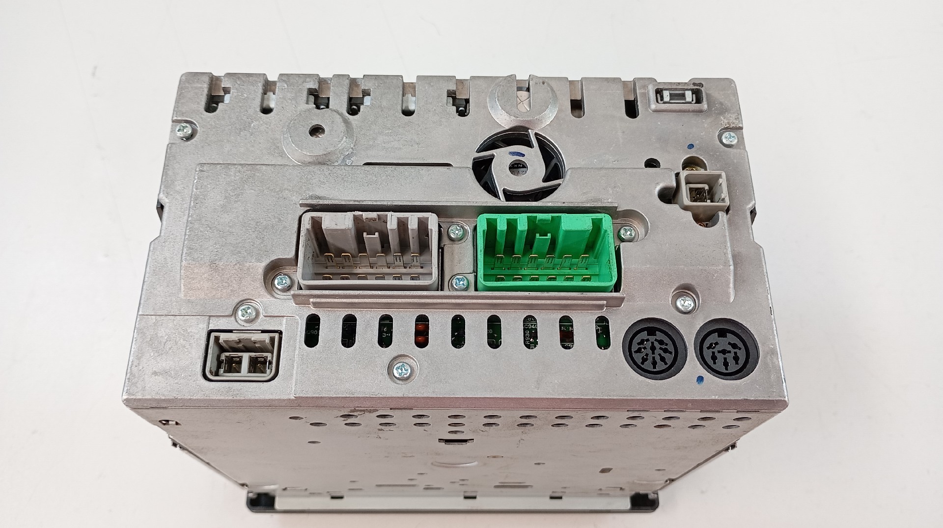 Rádio VOLVO S60 I (384) | 00 - 10 Imagem-3