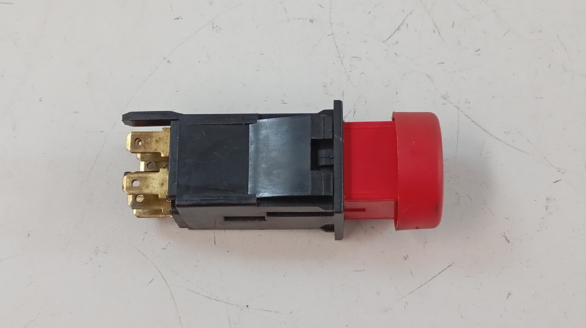 Interruptor Luz Perigo / 4 Piscas PEUGEOT 306 Hatchback (7A, 7C, N3, N5) | 93 - 03 Imagem-1