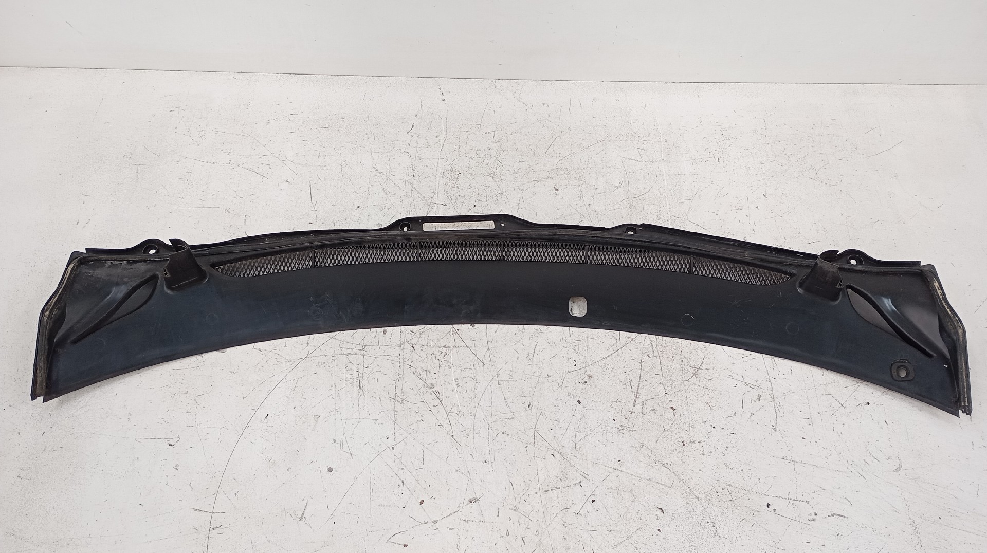 Grelha Curcuvan / Torpedo (Grelha Para Brisas) VOLVO S60 I (384) | 00 - 10 Imagem-1