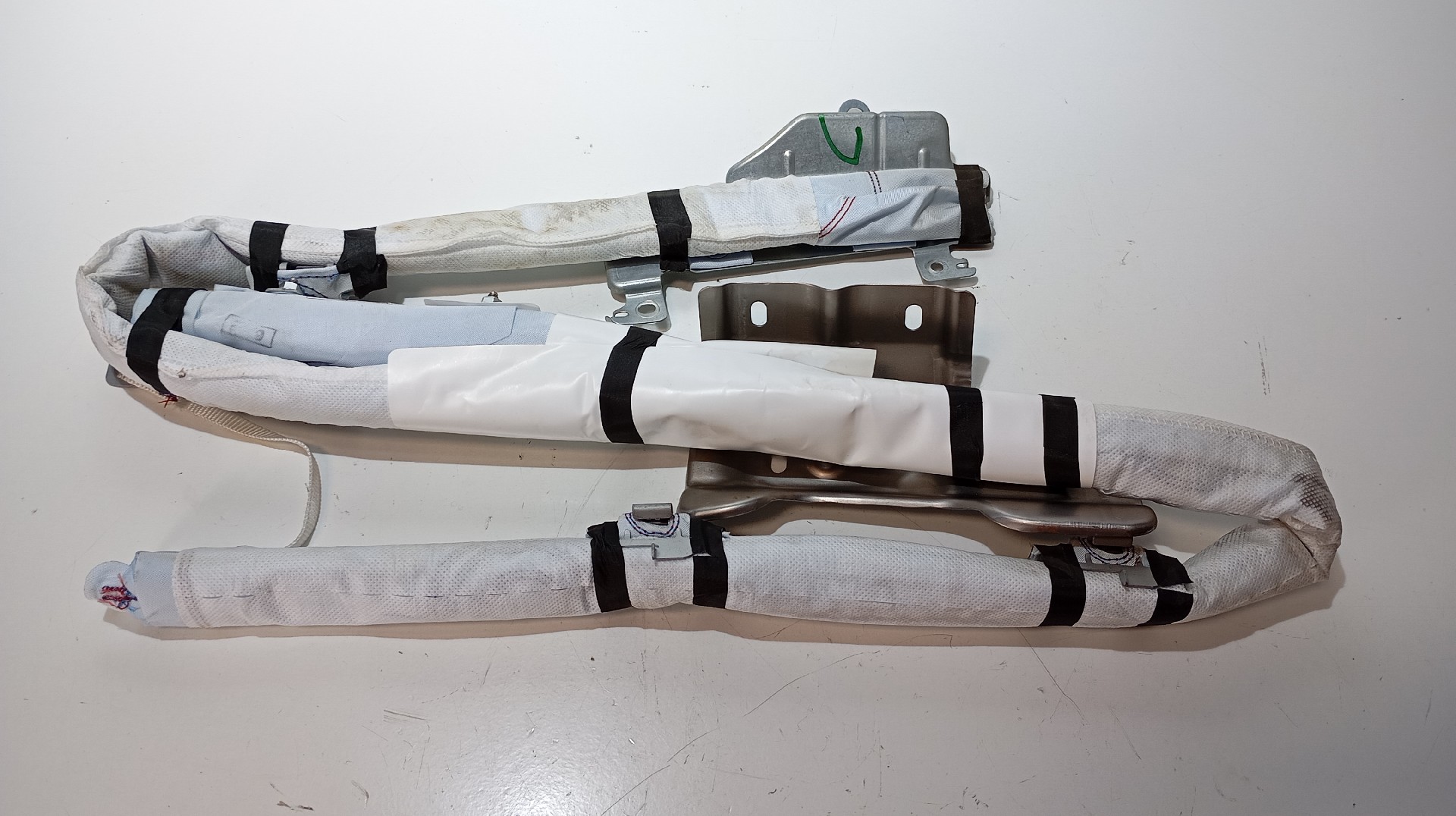 Airbag de Cortina Esquerdo NISSAN LEAF (ZE0) | 10 - 