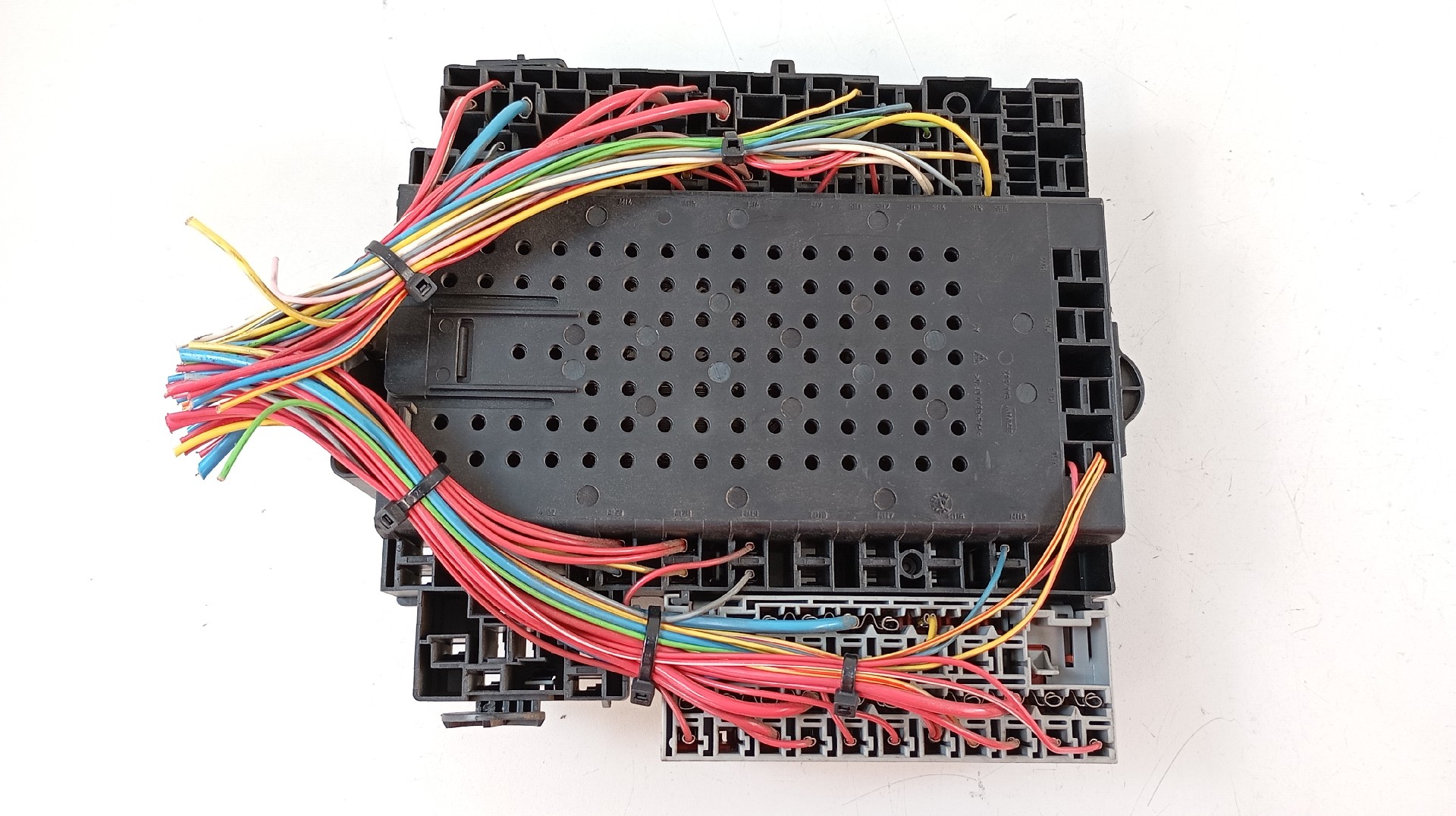 Caixa de Fusíveis VOLVO S60 I (384) | 00 - 10 Imagem-1