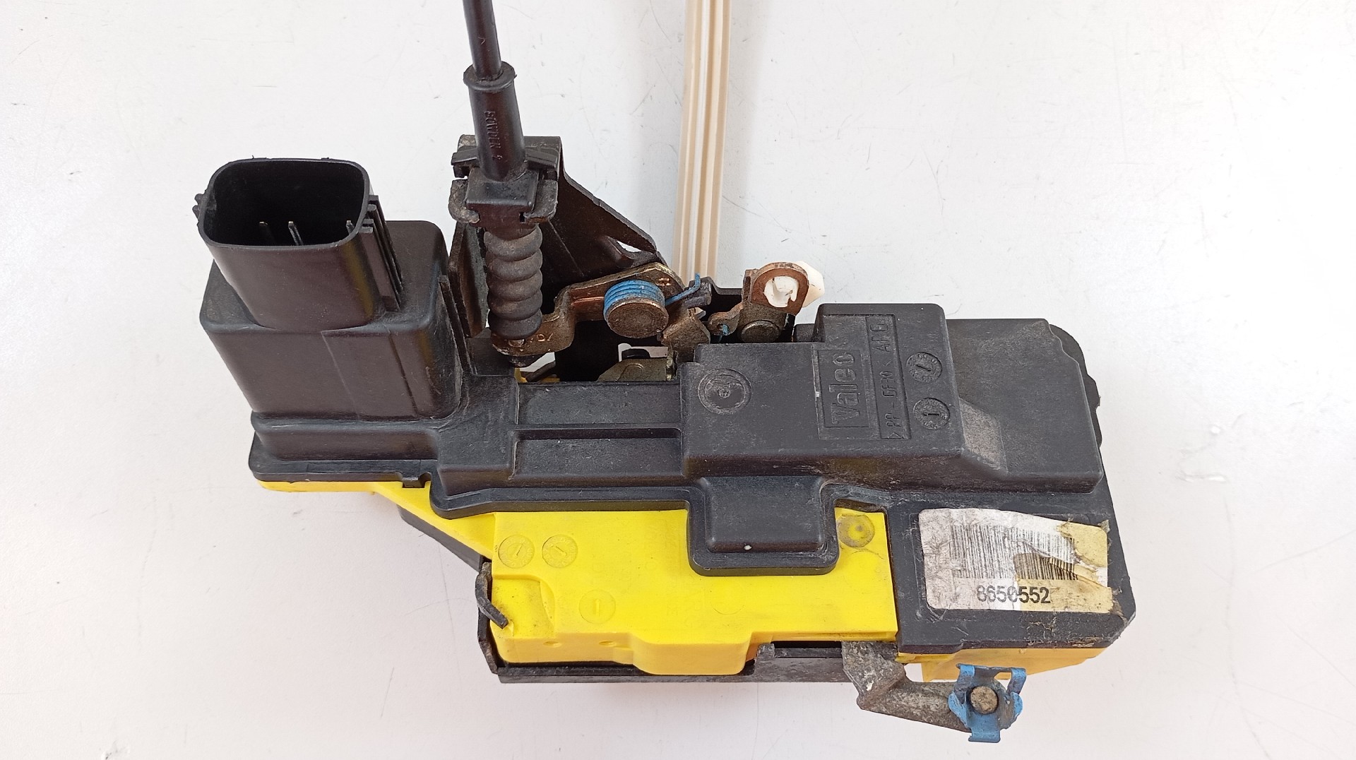 Fecho da Porta Traseira Esquerda VOLVO S60 I (384) | 00 - 10 Imagem-1