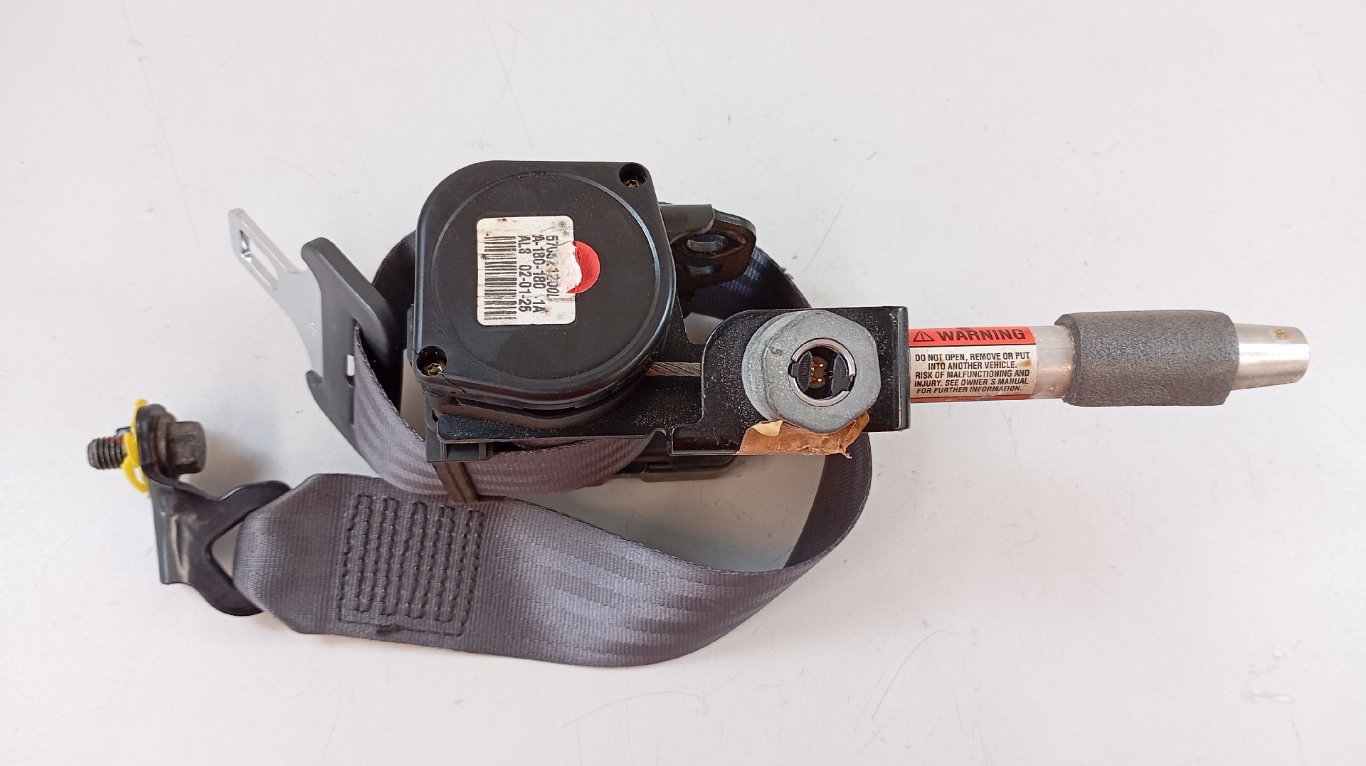 Pré-Tensor / Cinto Traseiro Esquerdo VOLVO S60 I (384) | 00 - 10 Imagem-1