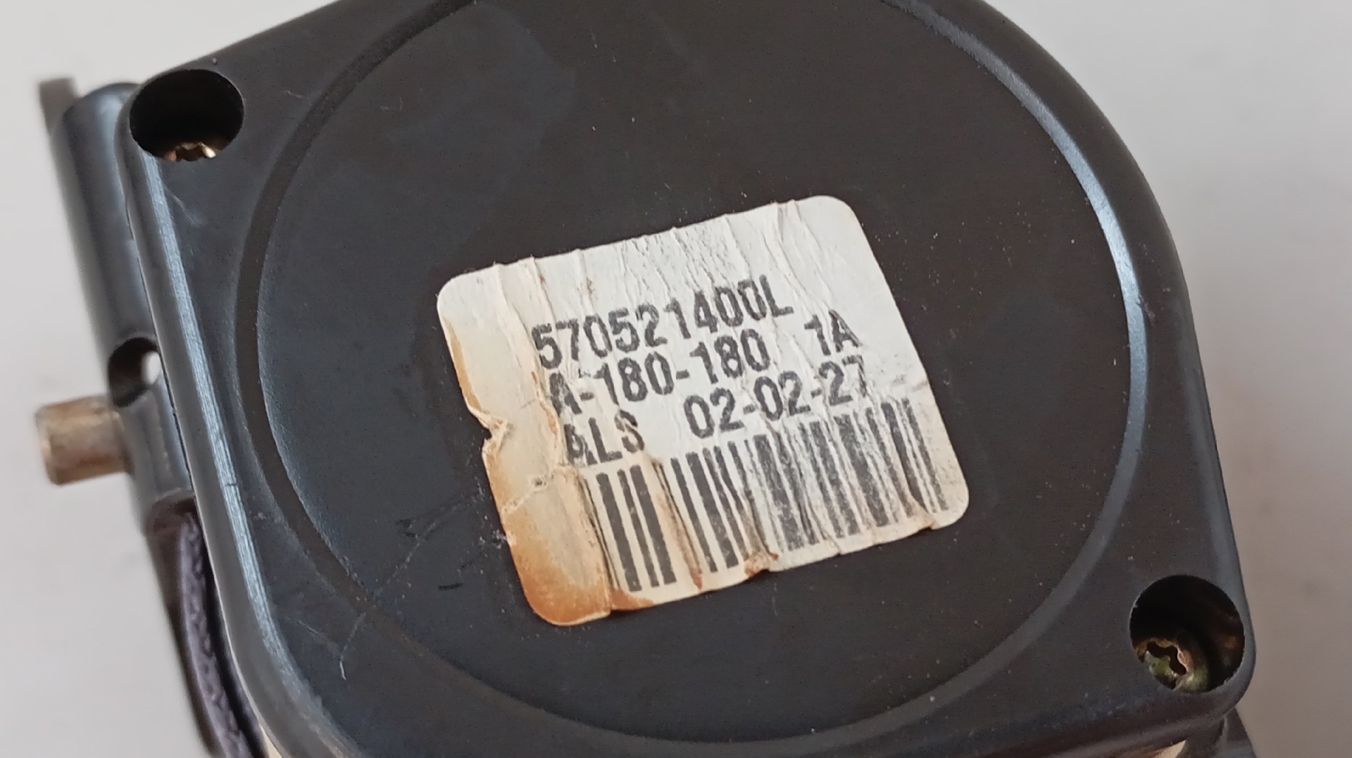 Pré-Tensor / Cinto Traseiro Meio  VOLVO S60 I (384) | 00 - 10 Imagem-4