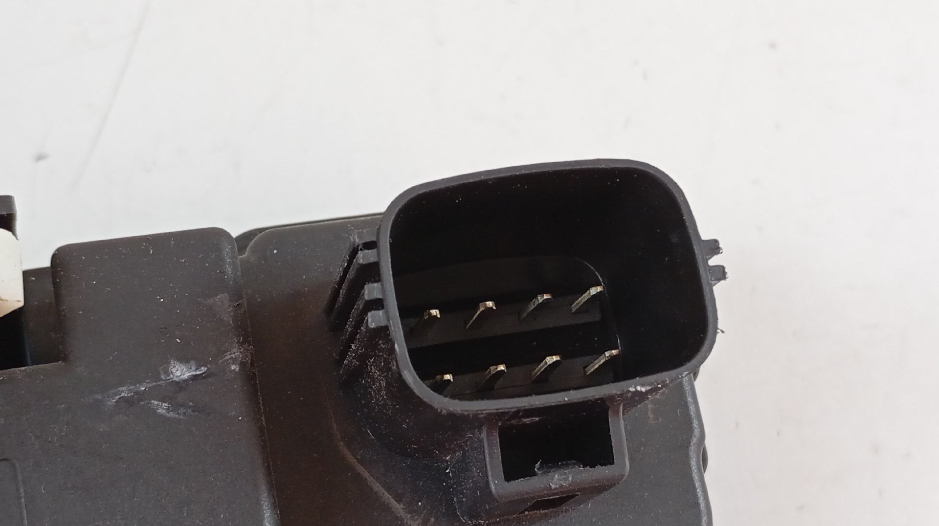 Fecho da Porta Frente Esquerda VOLVO S60 I (384) | 00 - 10 Imagem-1