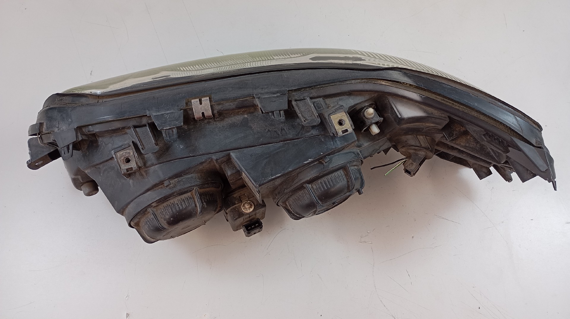 Right Headlight  VOLVO S60 I (384) | 00 - 10 Imagem-4