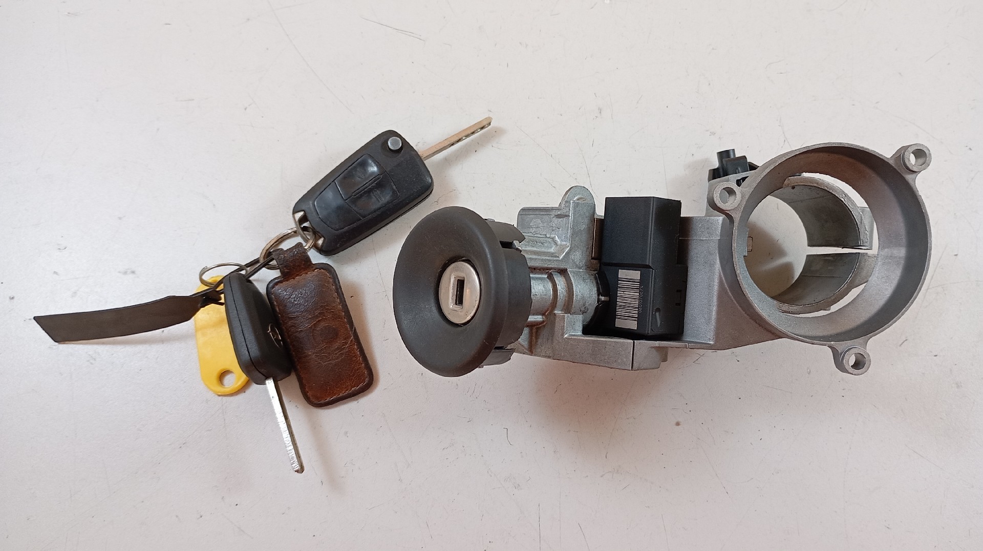 Canhão de Ignição (imobilizador) OPEL CORSA D Van (S07) | 06 - 14