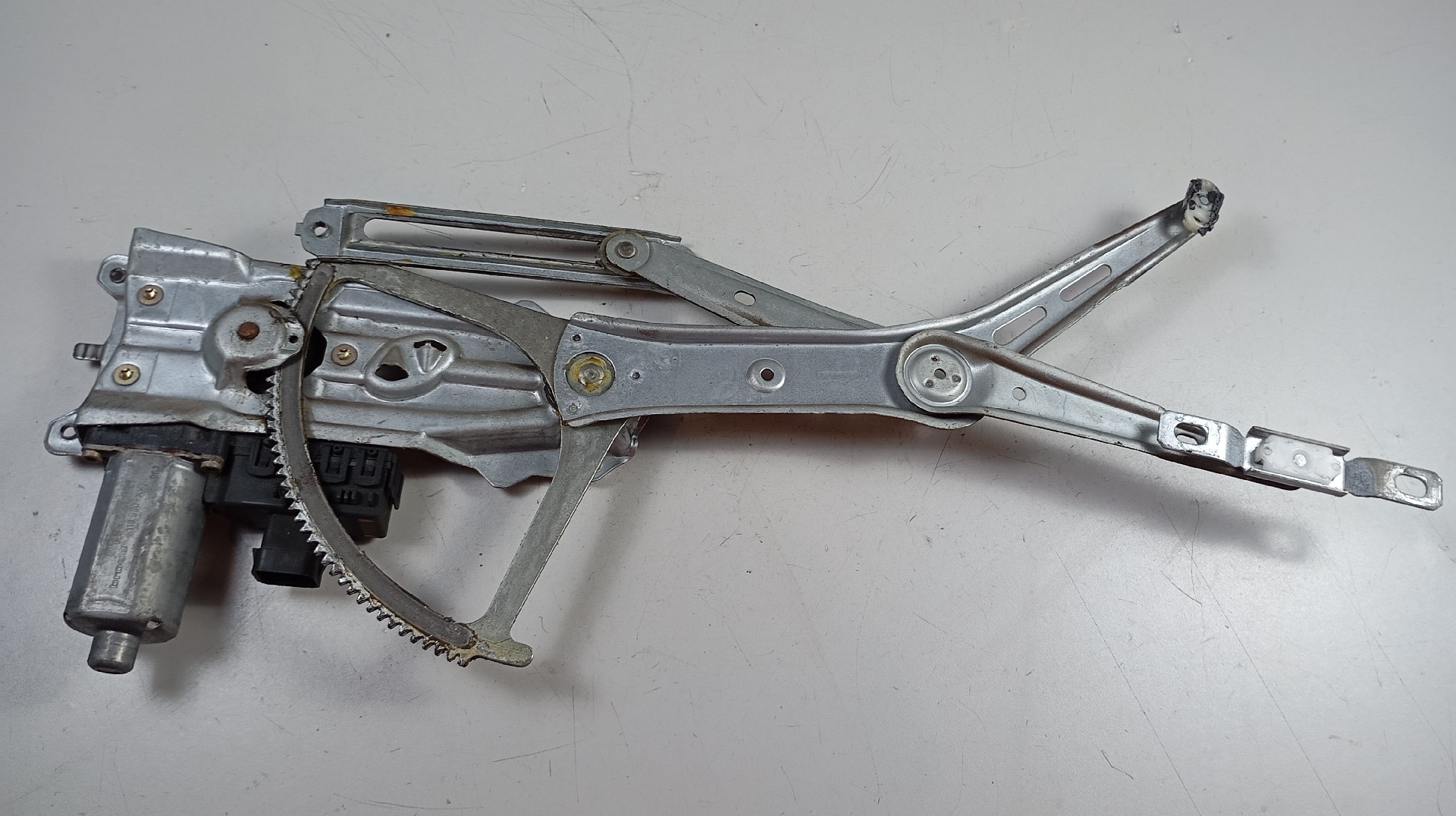 Motor Elevador Vidro Frente Esquerdo OPEL ASTRA G Hatchback (T98) | 98 - 09 Imagem-1