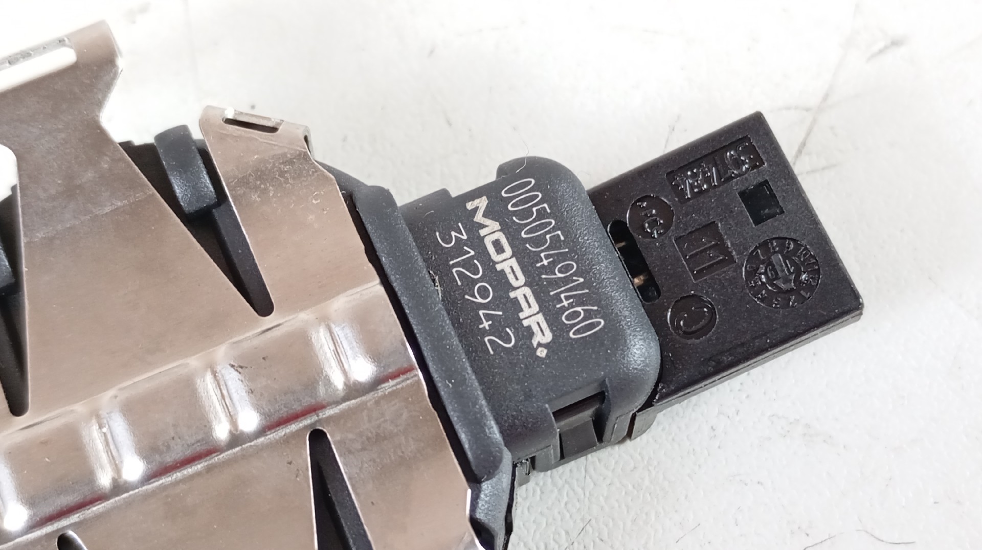 Sensor Chuva FIAT TIPO três volumes (356_) | 15 -  Imagem-3