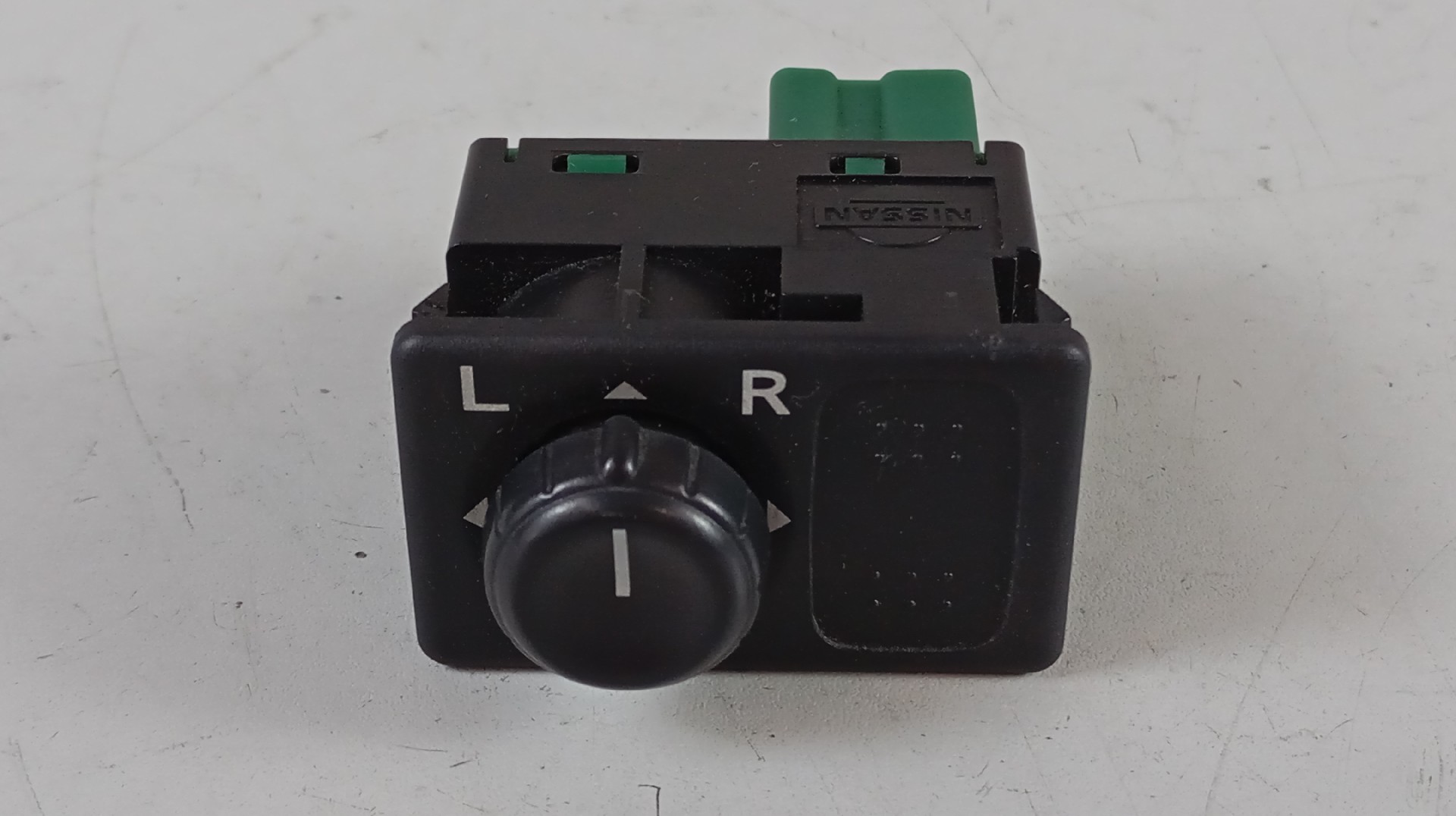 Interruptor Control Espelhos Retrovisores NISSAN PRIMERA (P11) | 96 - 01