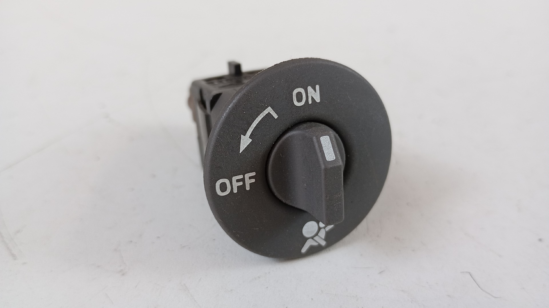 Interruptor Airbag RENAULT MEGANE II três volumes (LM0/1_) | 03 - 