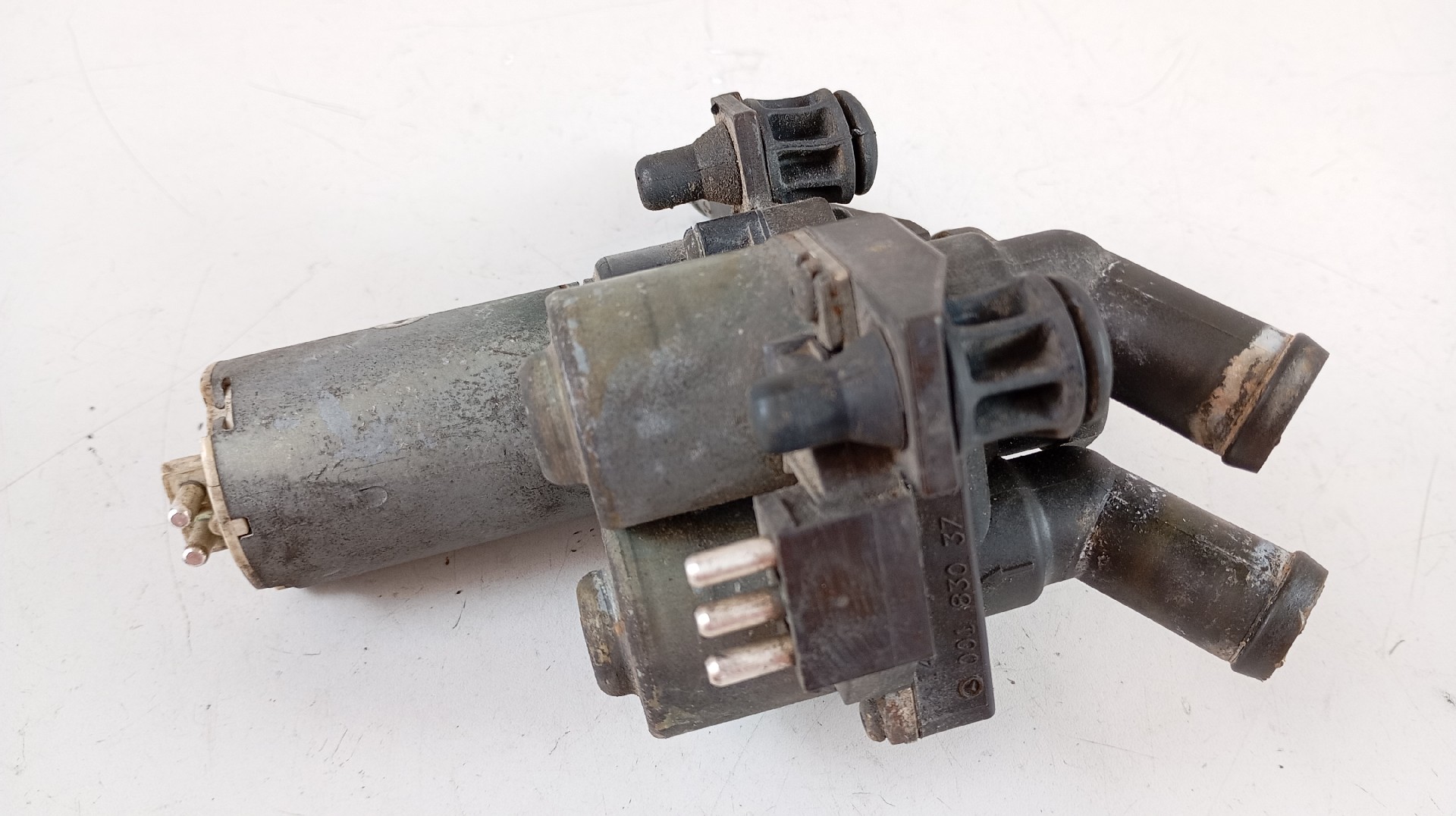 Bomba de Água MERCEDES-BENZ 200 - 300 D (124) | 85 - 93 Imagem-2