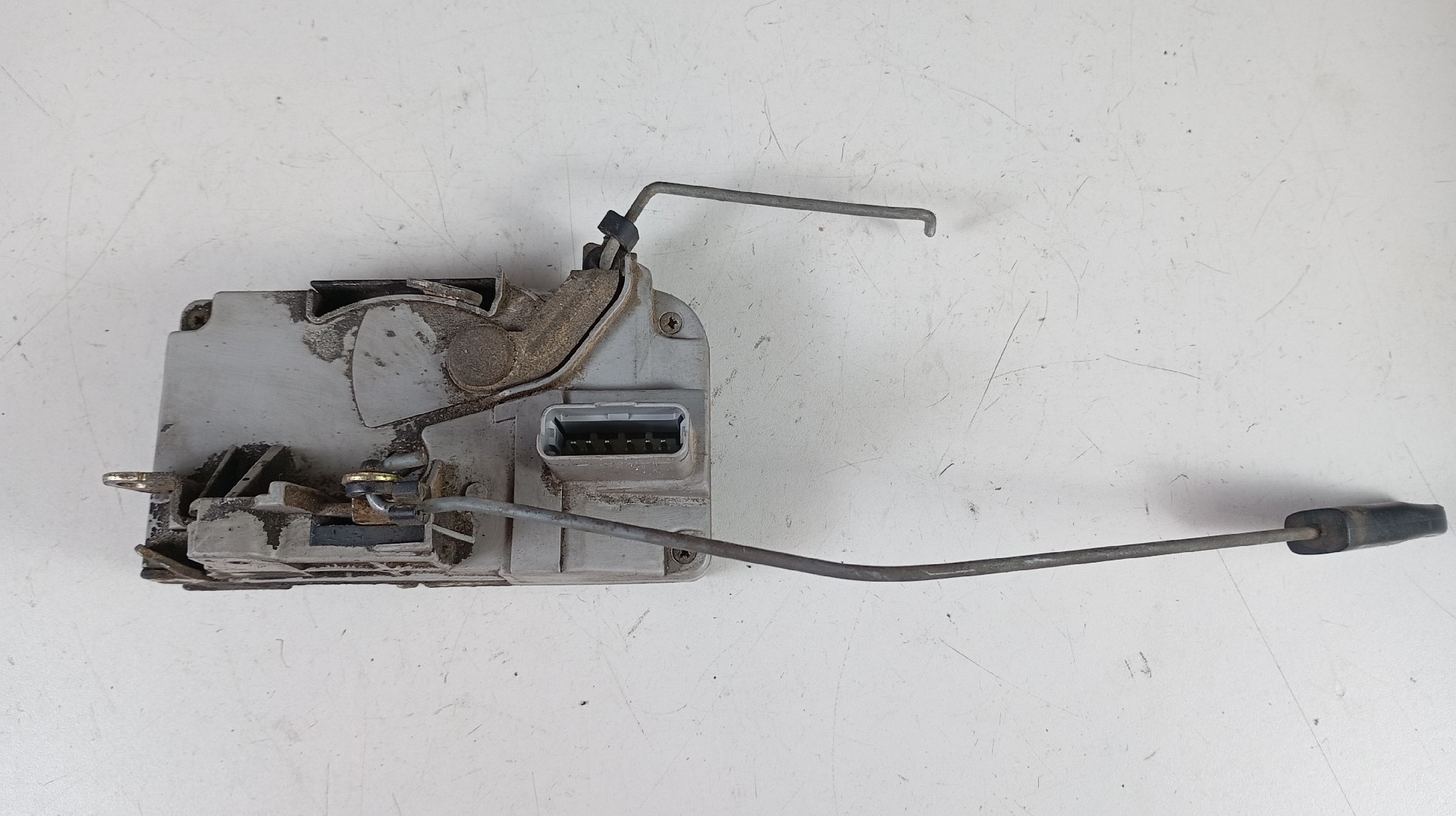 Cierre Puerta Delatera Dcha. PEUGEOT 206