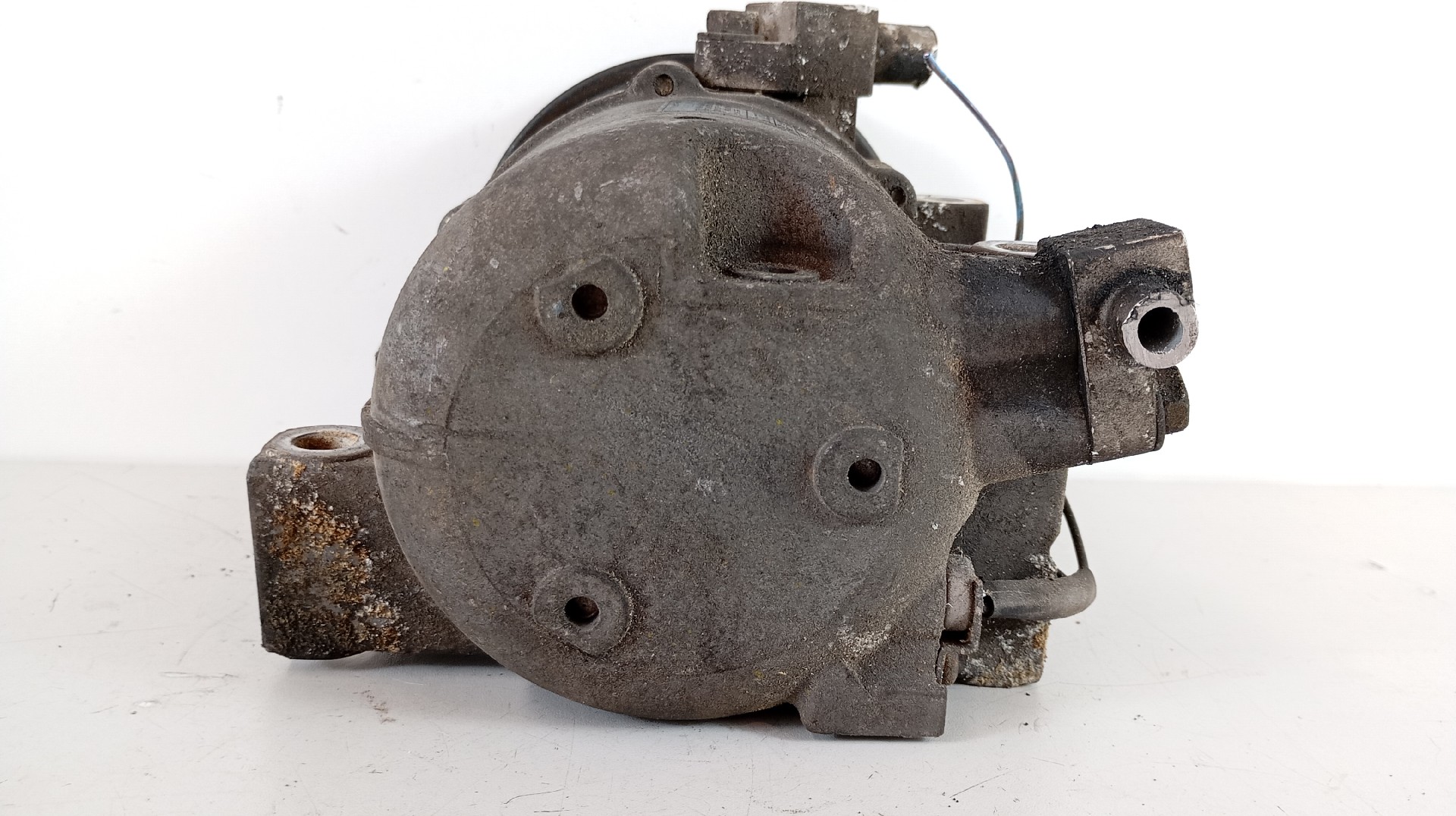 Compressor do Ar Condicionado NISSAN PRIMERA (P11) | 96 - 01 Imagem-2