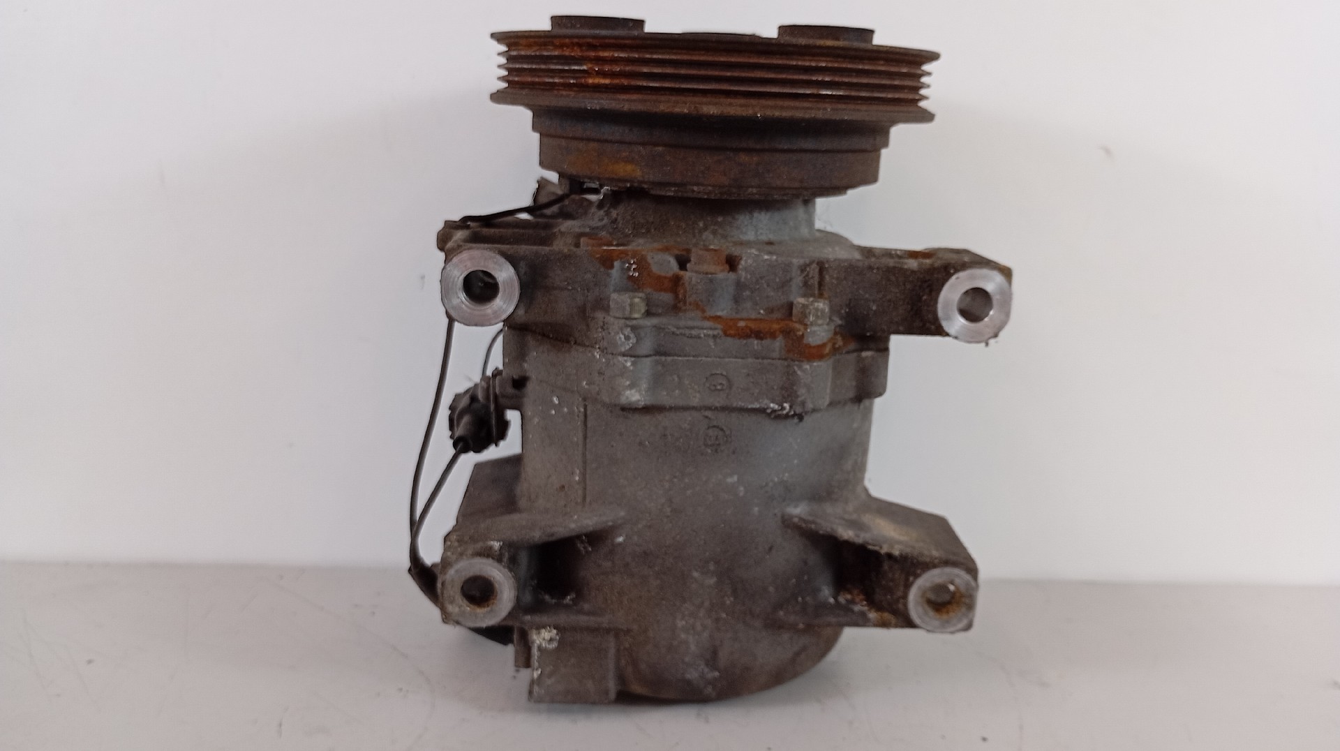 Compressor do Ar Condicionado NISSAN PRIMERA (P11) | 96 - 01 Imagem-6