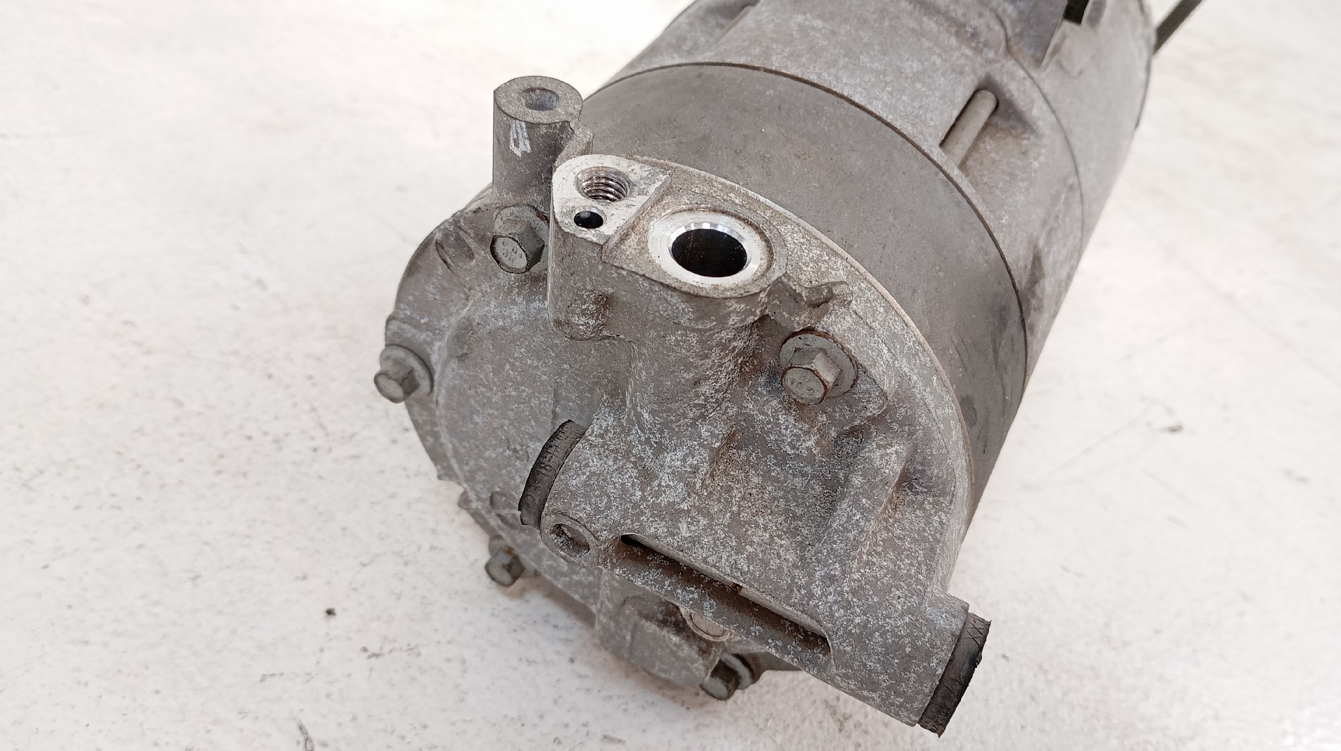 A/C Copmpressor BMW i3 (I01) | 13 -  Imagem-3