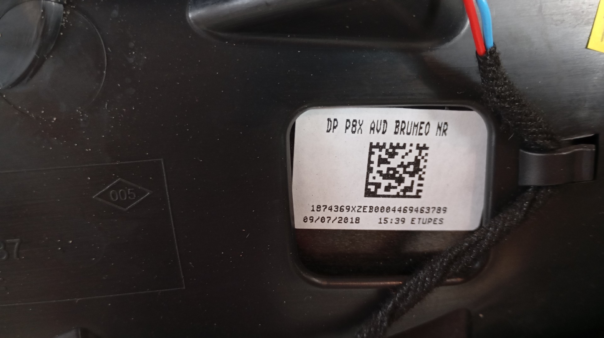 Quartela / Forra Porta Frente Direita PEUGEOT 3008 SUV (M_) | 16 -  Imagem-9