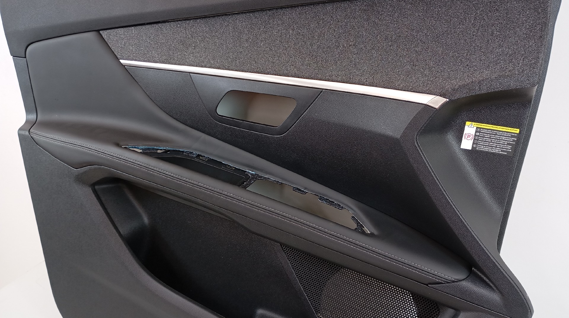 Quartela / Forra Porta Frente Esquerda PEUGEOT 3008 SUV (M_) | 16 -  Imagem-1