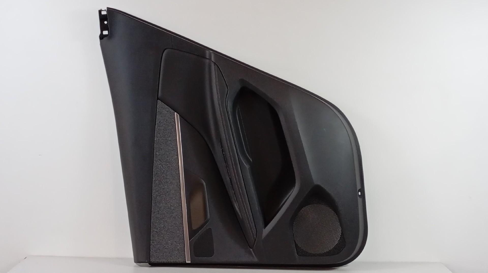 Quartela / Forra Porta Traseira Direita PEUGEOT 3008 SUV (M_) | 16 - 