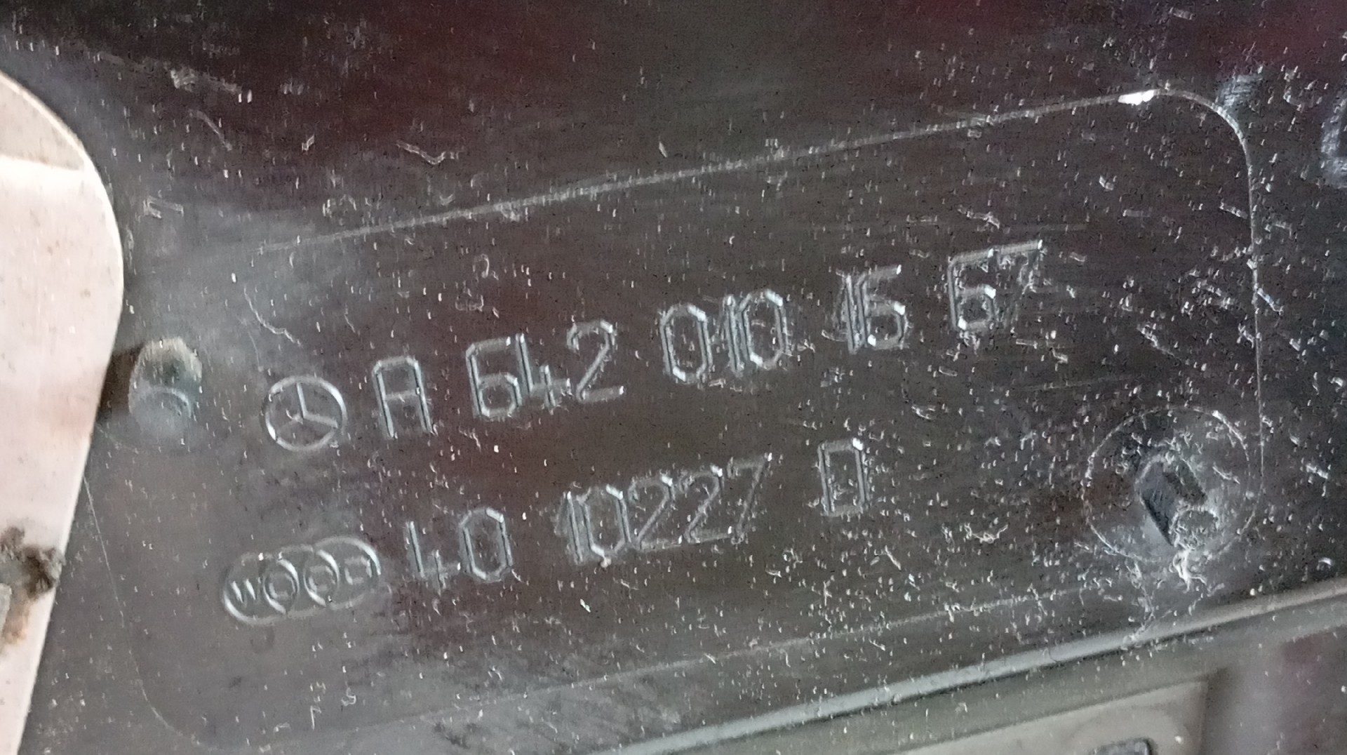 Tampa do Motor MERCEDES-BENZ CLS320 Imagem-4