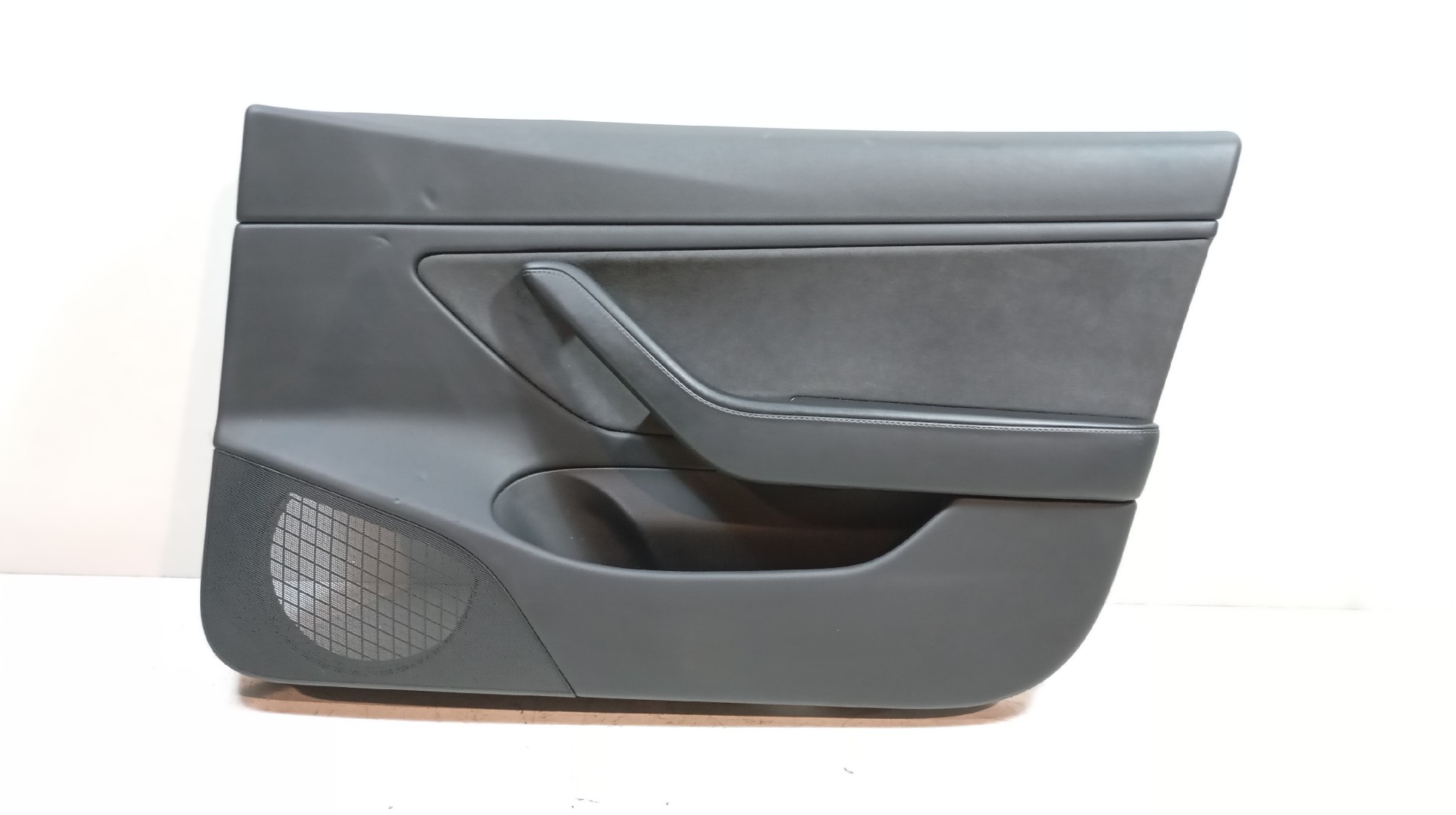 Quartela / Forra Porta Frente Direita TESLA MODEL 3 (5YJ3) | 17 - 