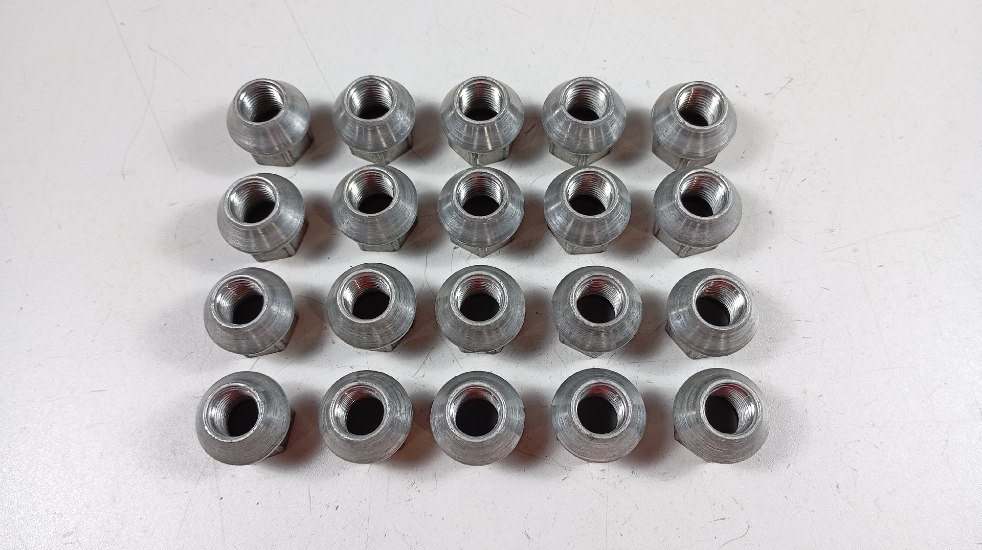 Pernos TESLA MODEL 3 (5YJ3) | 17 - 