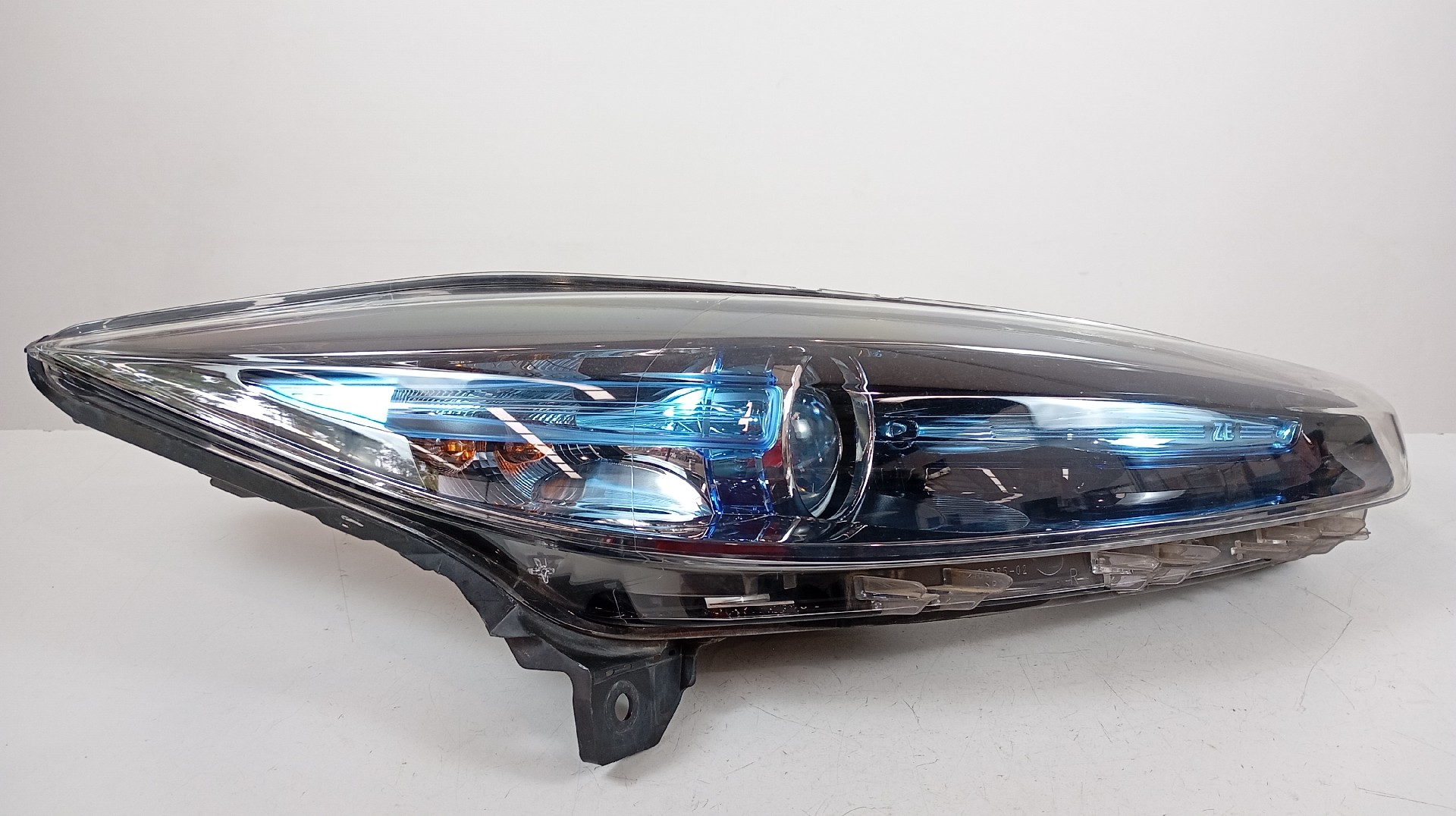 Ótica Direita RENAULT ZOE Imagem-1