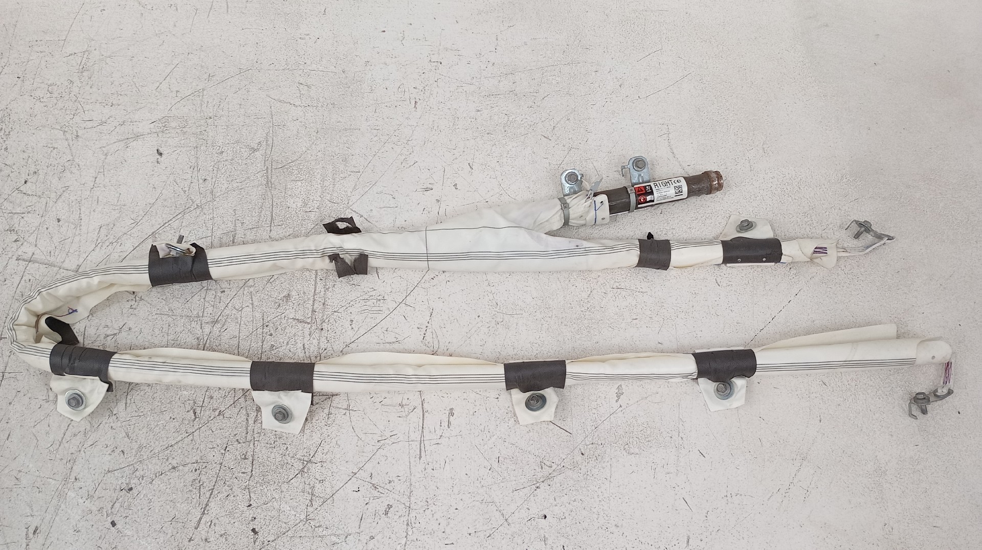 Airbag Lateral Dcho. TESLA MODEL 3 (5YJ3) | 17 - 