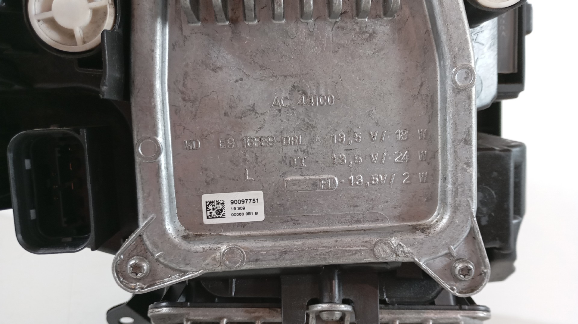 Left Headlight Xenon MINI COOPER SE Imagem-7