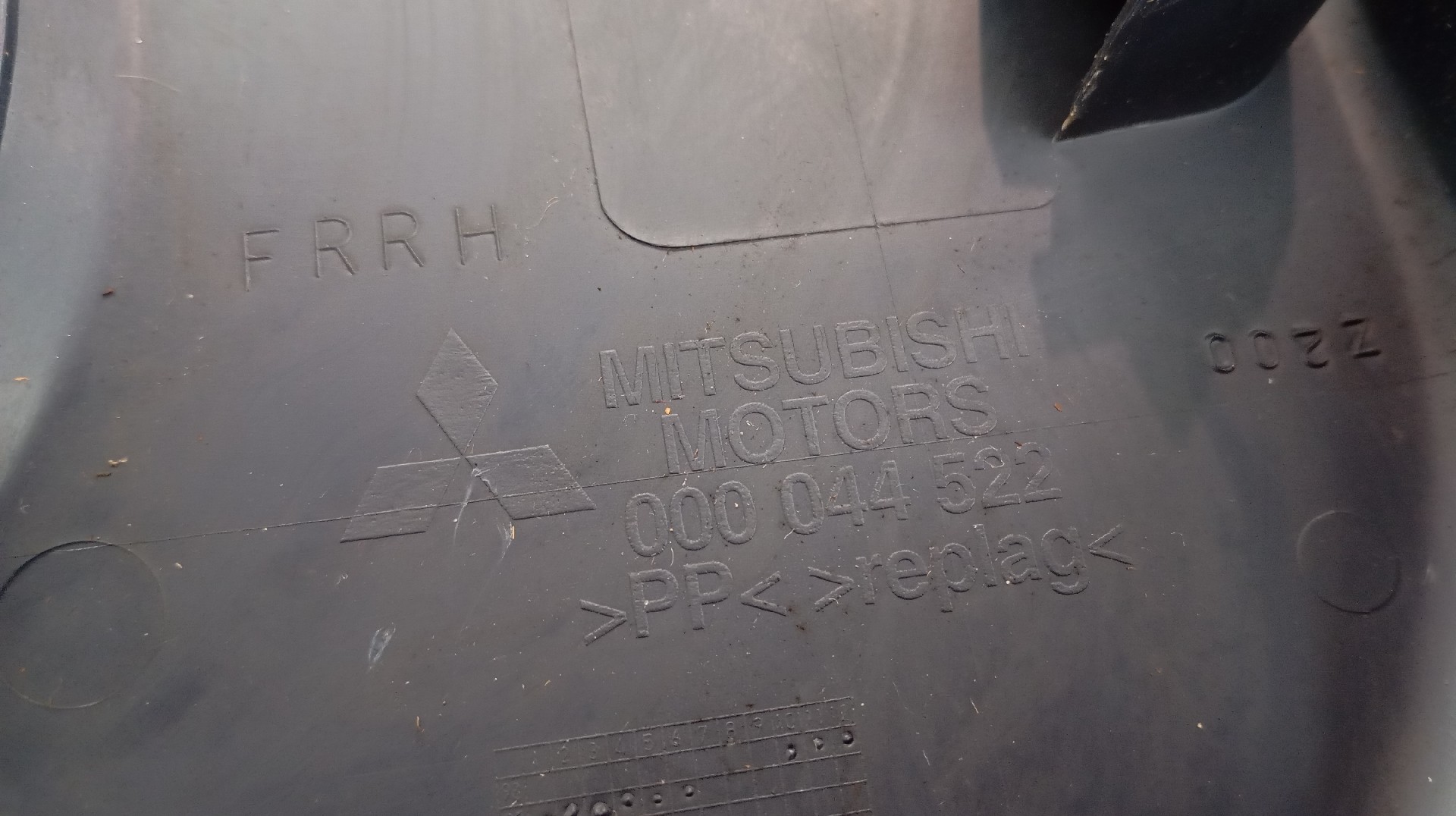 Quartela / Forra Porta Frente Direita MITSUBISHI CARISMA HATCHBACK Imagem-3