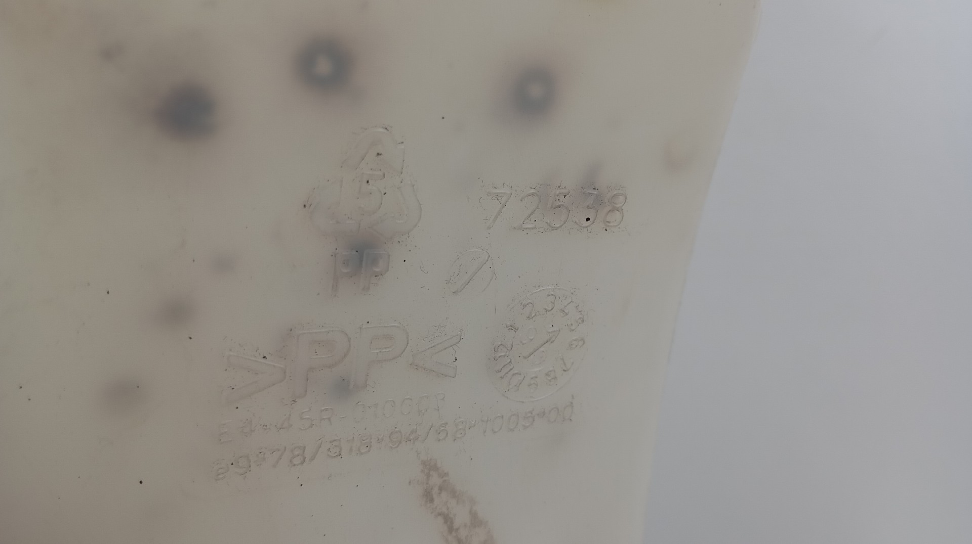 Depósito / Reservatorio Limpa Vidros MITSUBISHI CARISMA HATCHBACK Imagem-1