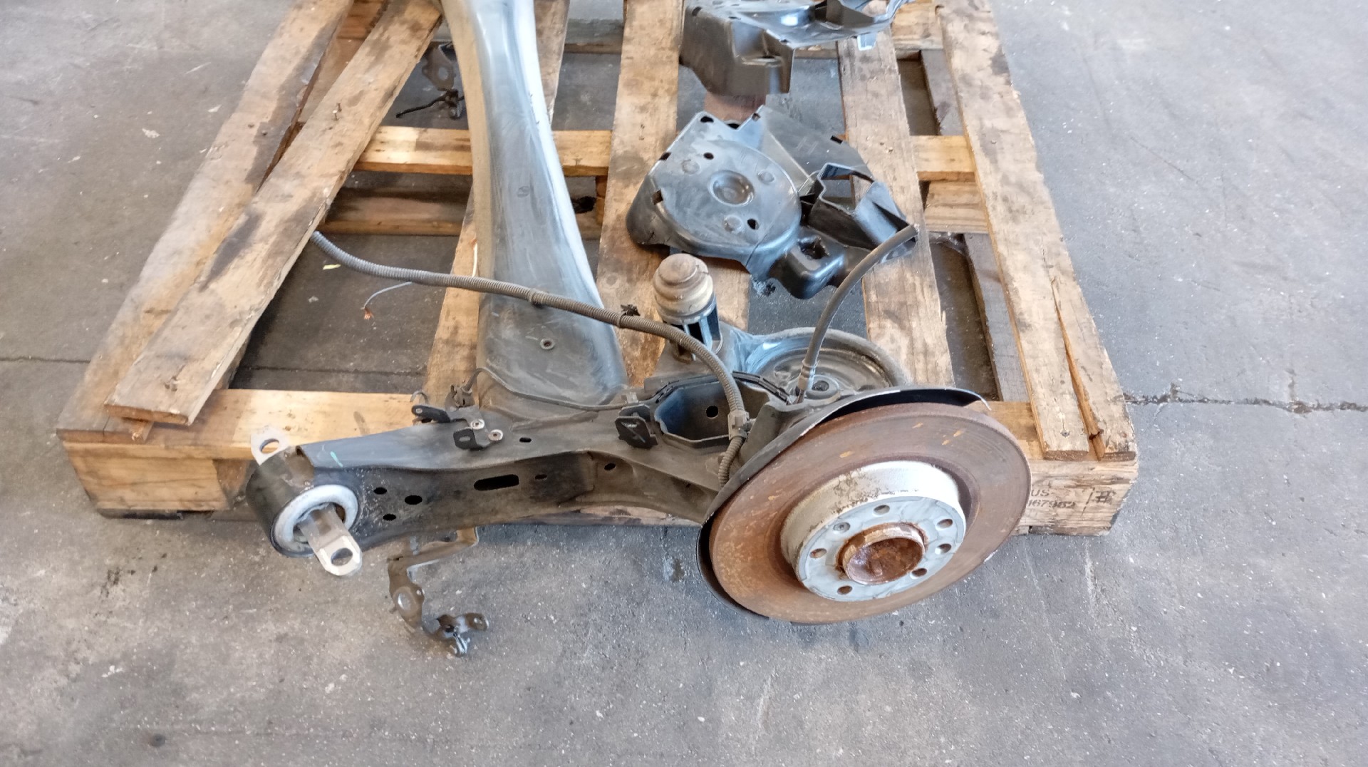 Eixo Traseiro PEUGEOT 3008 SUV (M_) | 16 -  Imagem-1