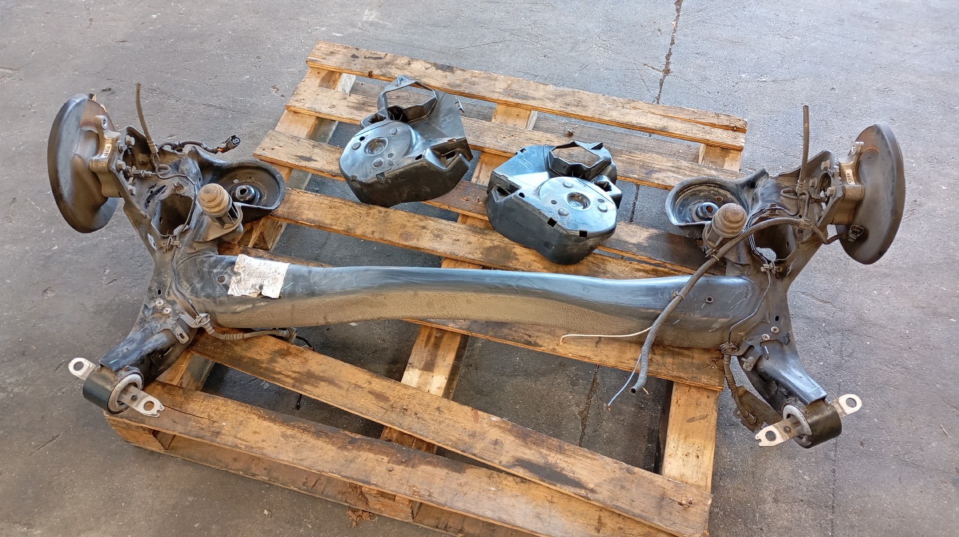 Eixo Traseiro PEUGEOT 3008 SUV (M_) | 16 - 