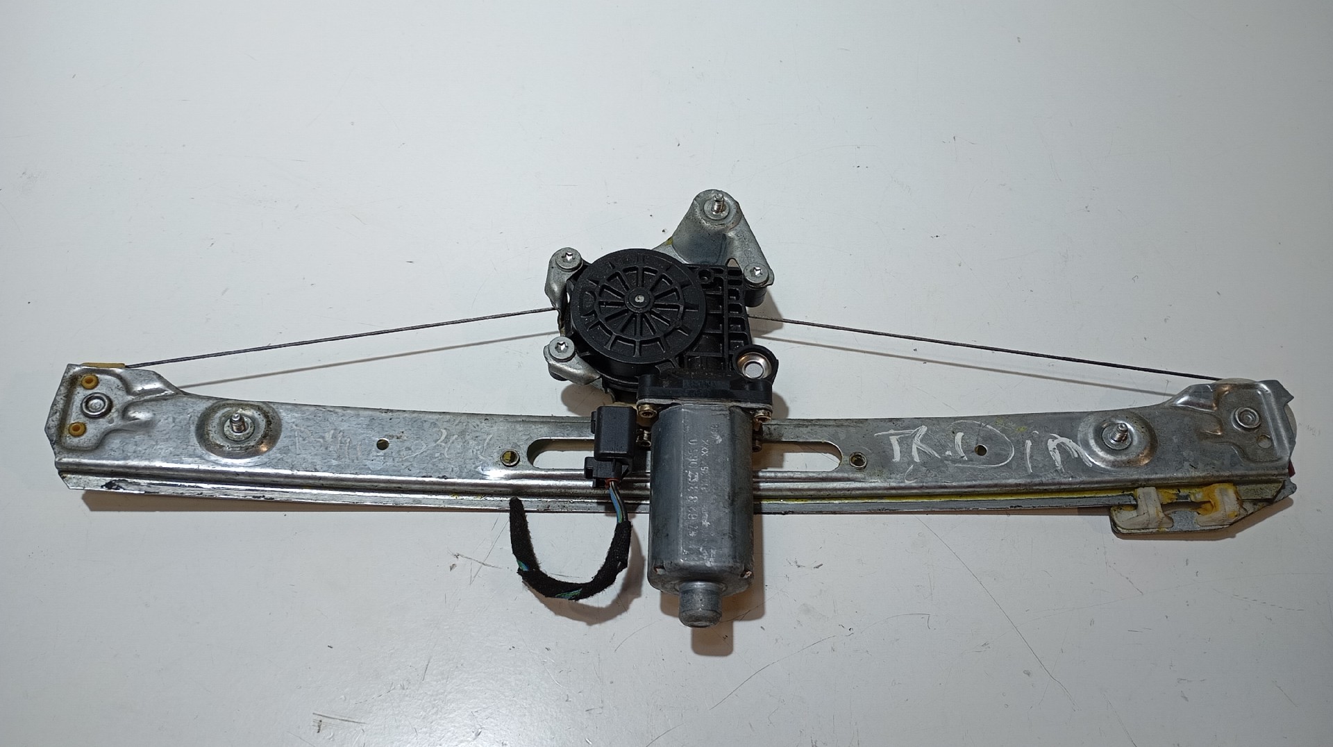 Elevador Frente Direito BMW 3 (E46) | 97 - 05