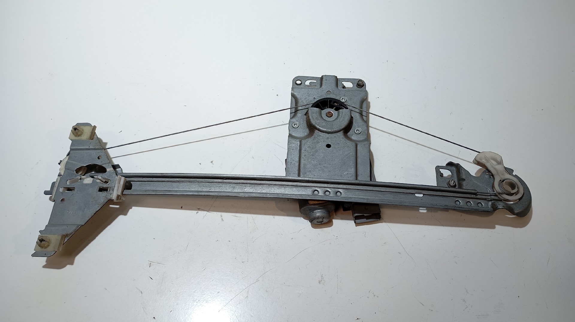 Elevador Traseiro Esquerdo PEUGEOT 307 (3A/C) | 00 - 12 Imagem-1