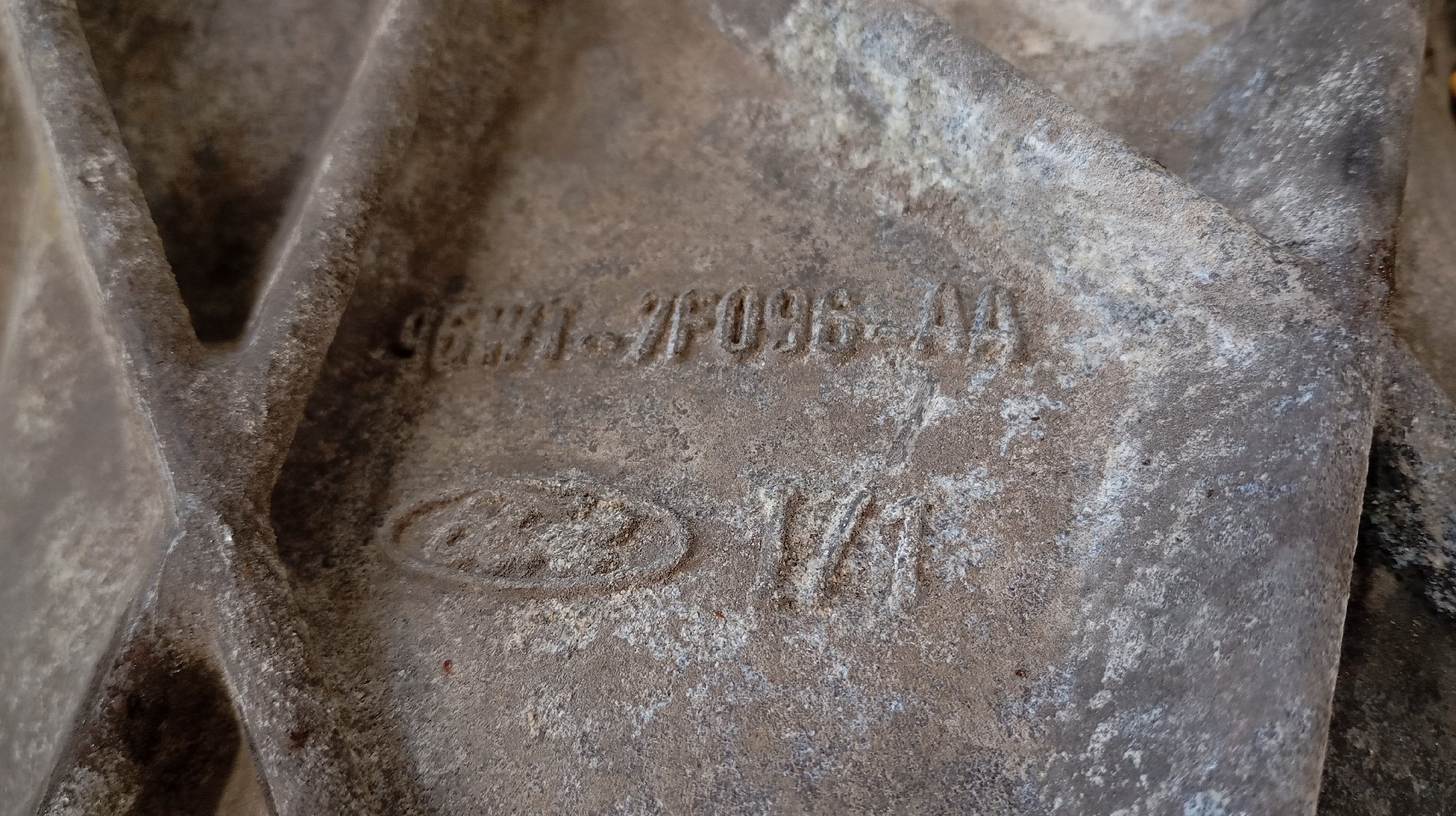 Caixa de Velocidades FORD FIESTA IV (JA_, JB_) | 95 - 02 Imagem-3