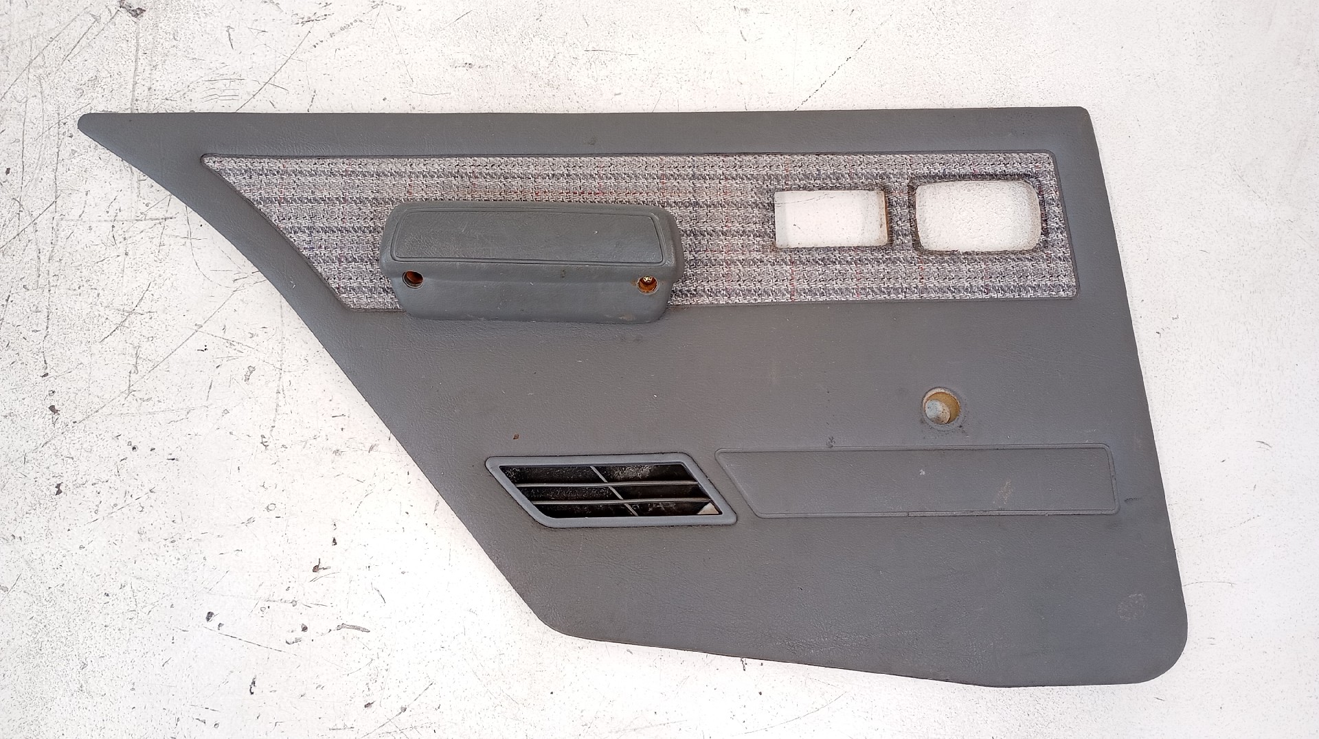 Quartela / Forra Porta Traseira Esquerda PEUGEOT 205 II