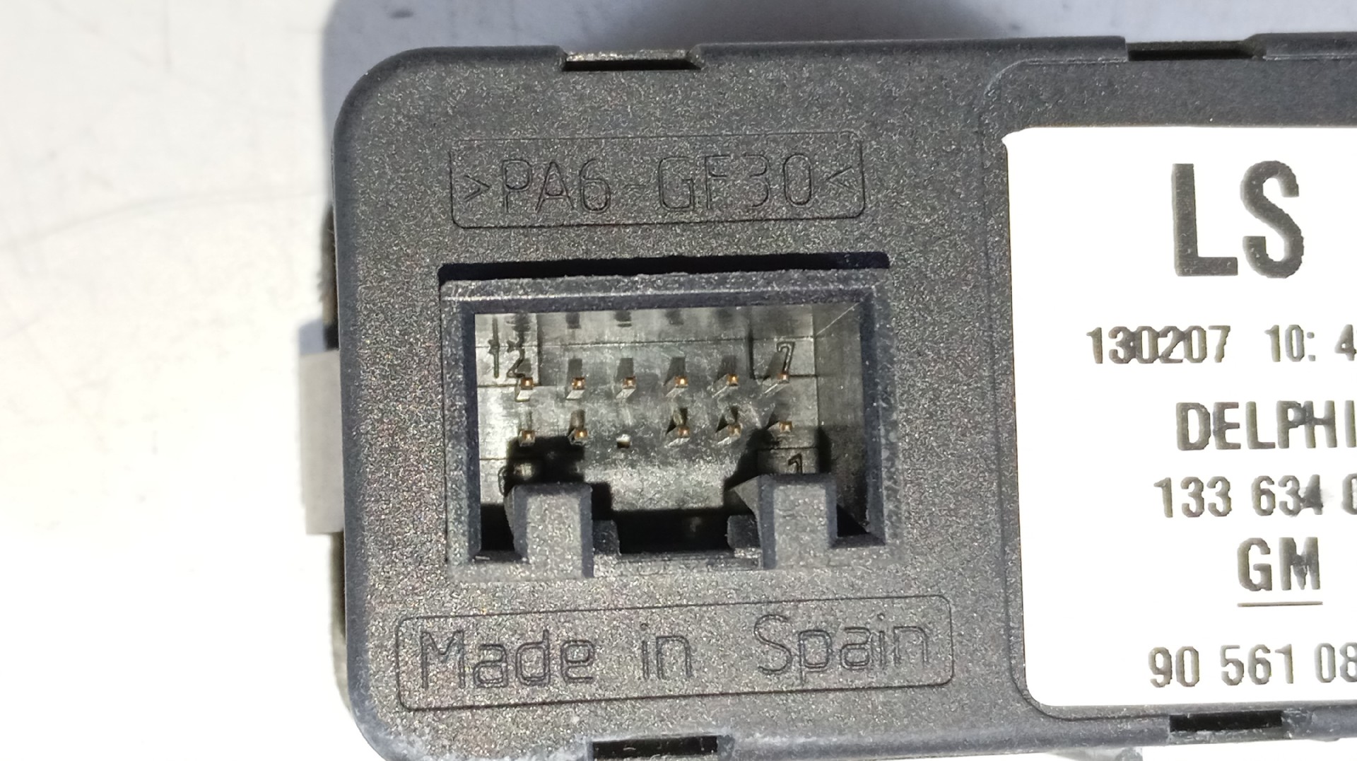 Interruptor Elevador Vidros Porta Frente Esquerda OPEL ZAFIRA A Veículo multiuso (T98) | 99 - 05 Imagem-2