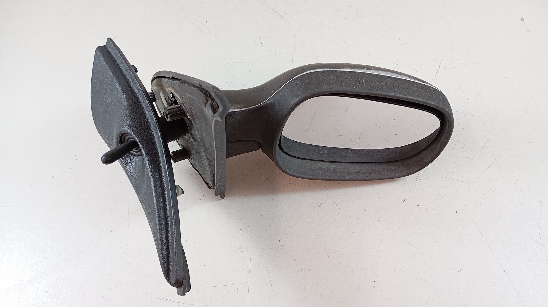 Right Mirror RENAULT CLIO II Caixa (SB0/1/2_) | 98 - 