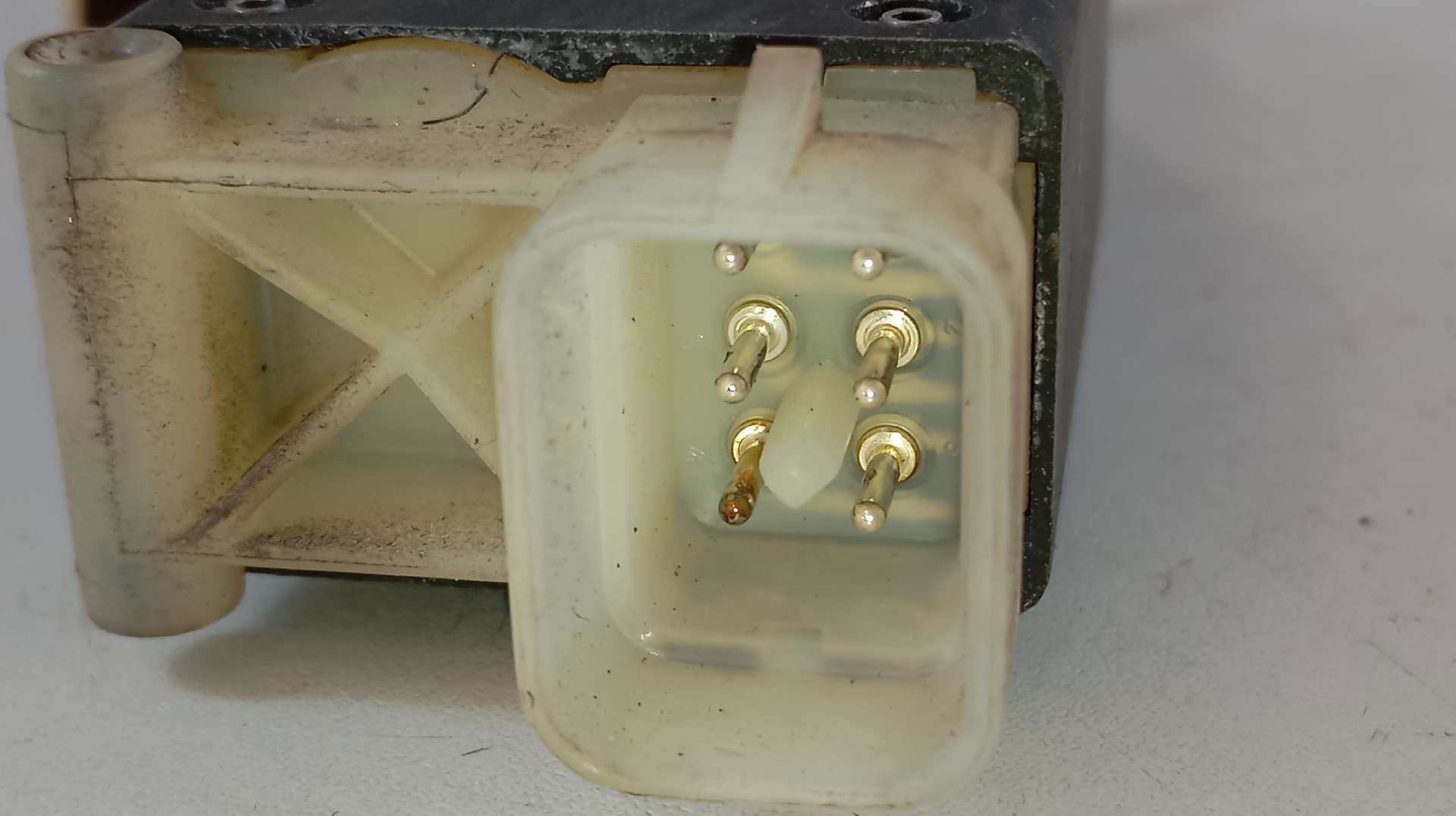 Fecho da Porta Frente Direita OPEL CORSA B Imagem-2