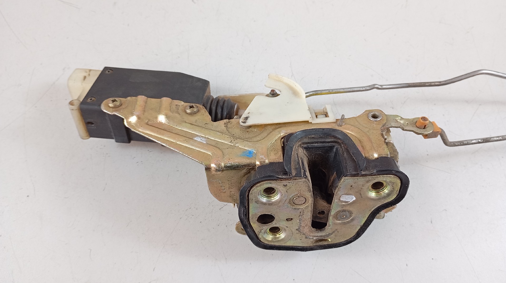 Fecho da Porta Frente Direita OPEL CORSA B Imagem-1