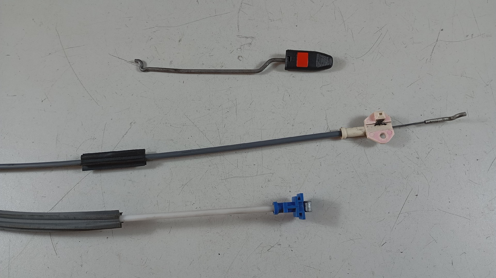 Fecho da Porta Traseira Esquerda OPEL ZAFIRA A Veículo multiuso (T98) | 99 - 05 Imagem-1