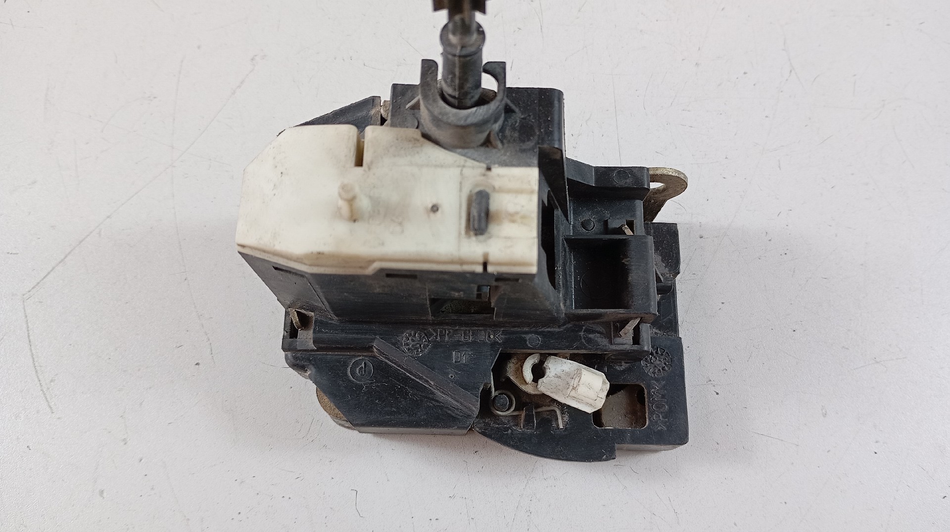 Fecho da Porta Frente Direita RENAULT CLIO II Caixa (SB0/1/2_) | 98 - 